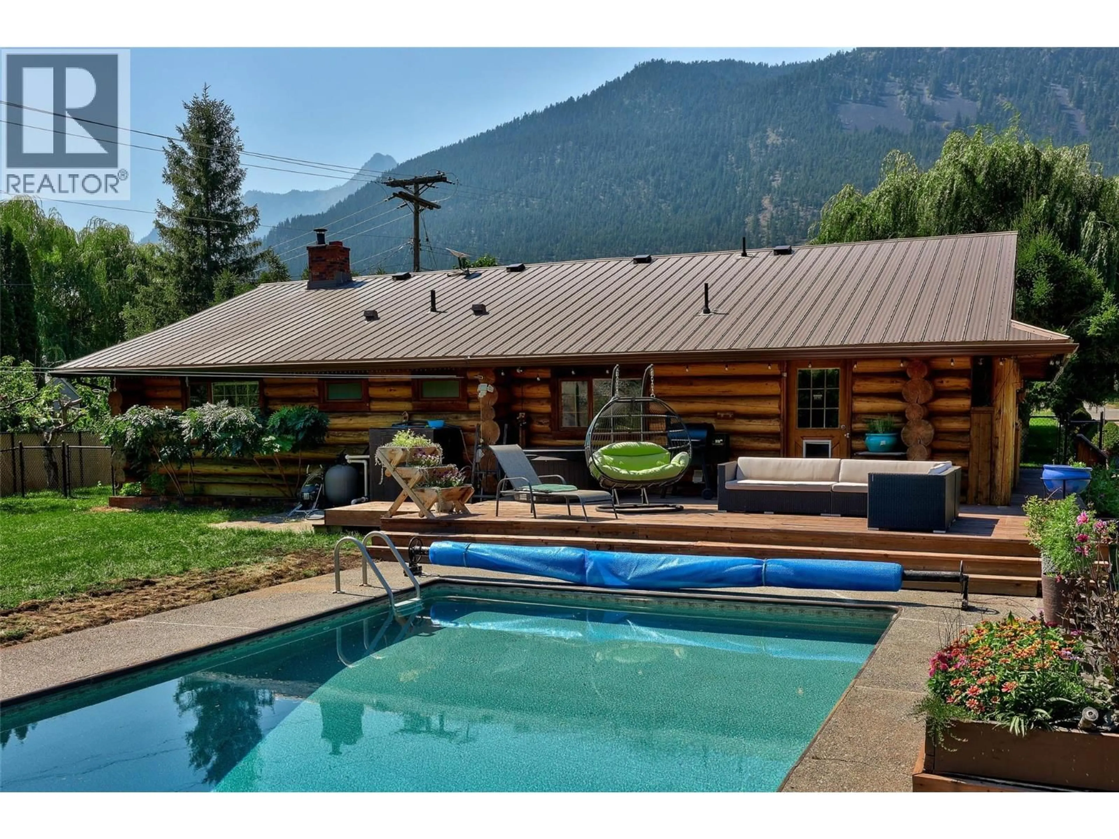 Pool for 311 HOLLYWOOD CRESCENT, Lillooet British Columbia V0K1V0
