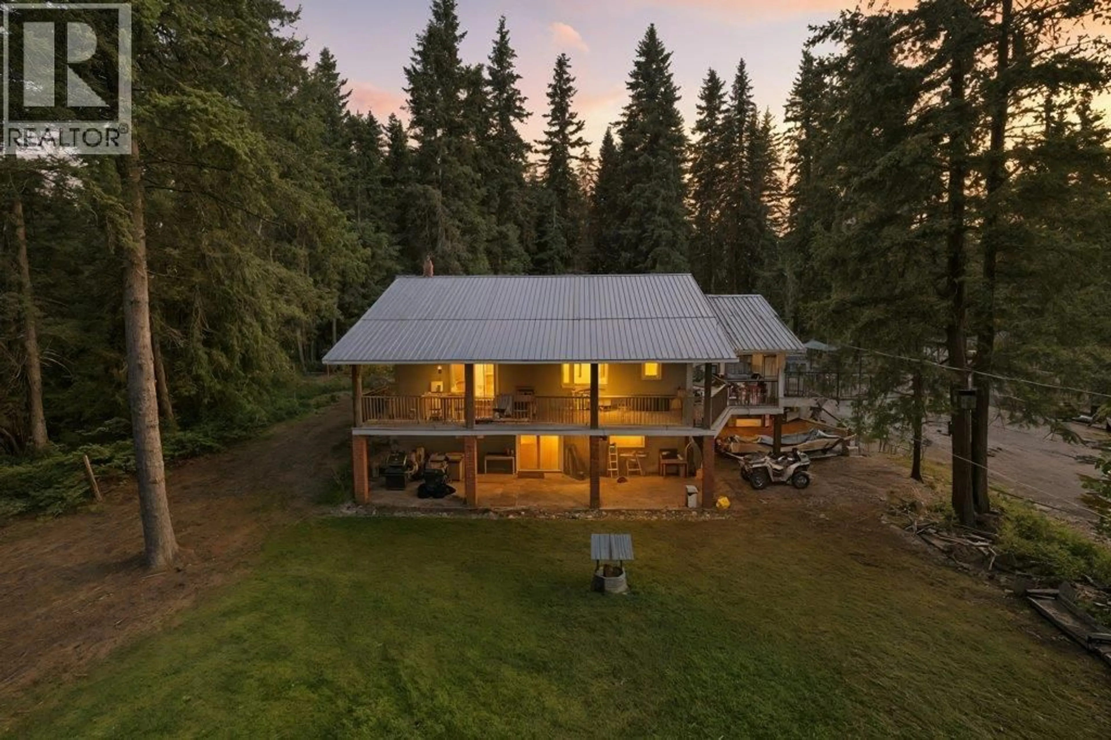 A pic from outside/outdoor area/front of a property/back of a property/a pic from drone, forest/trees view for 857 GRANDVIEW BENCH ROAD, Salmon Arm British Columbia V1E2X8