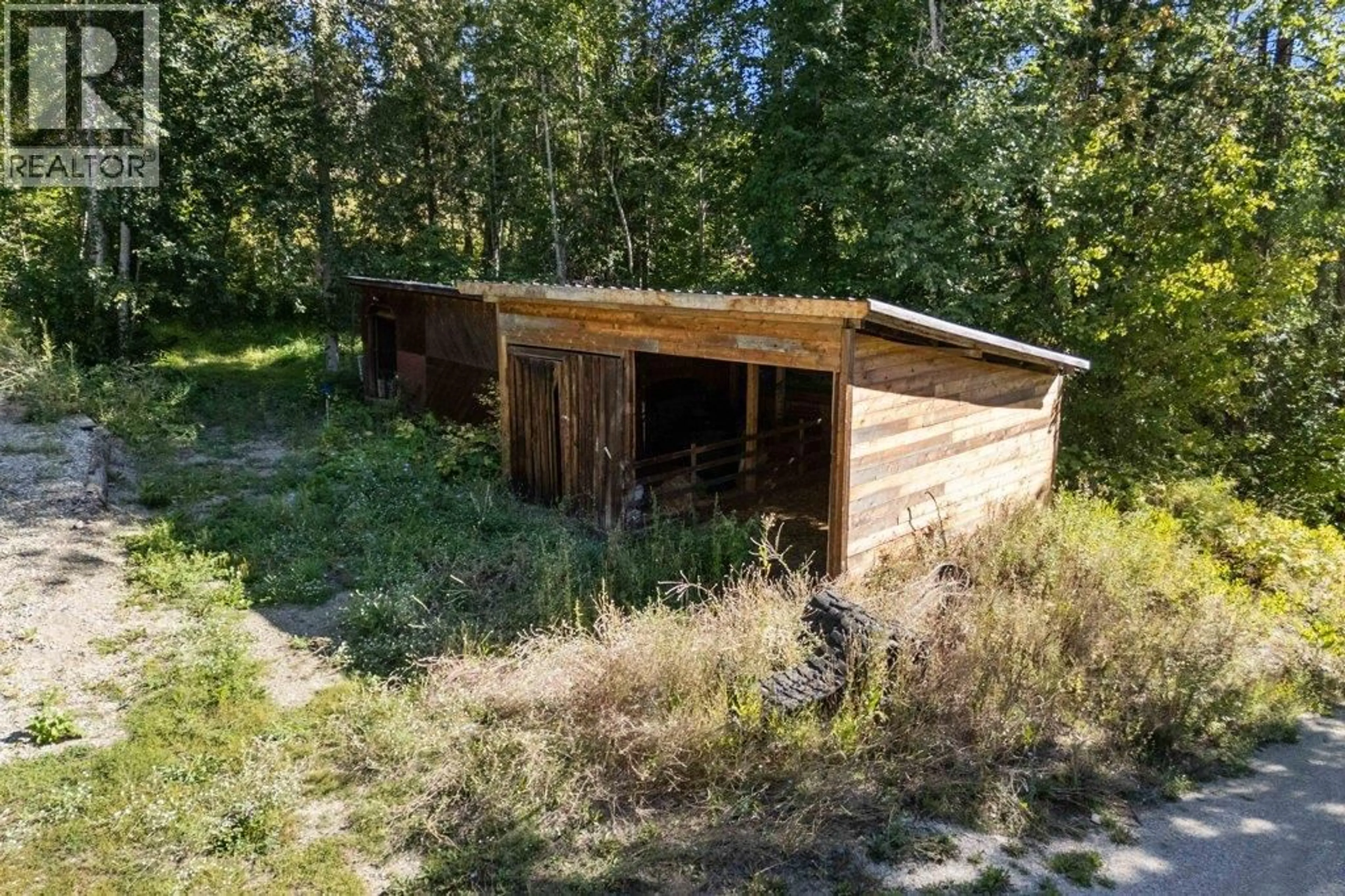 Shed for 857 GRANDVIEW BENCH ROAD, Salmon Arm British Columbia V1E2X8