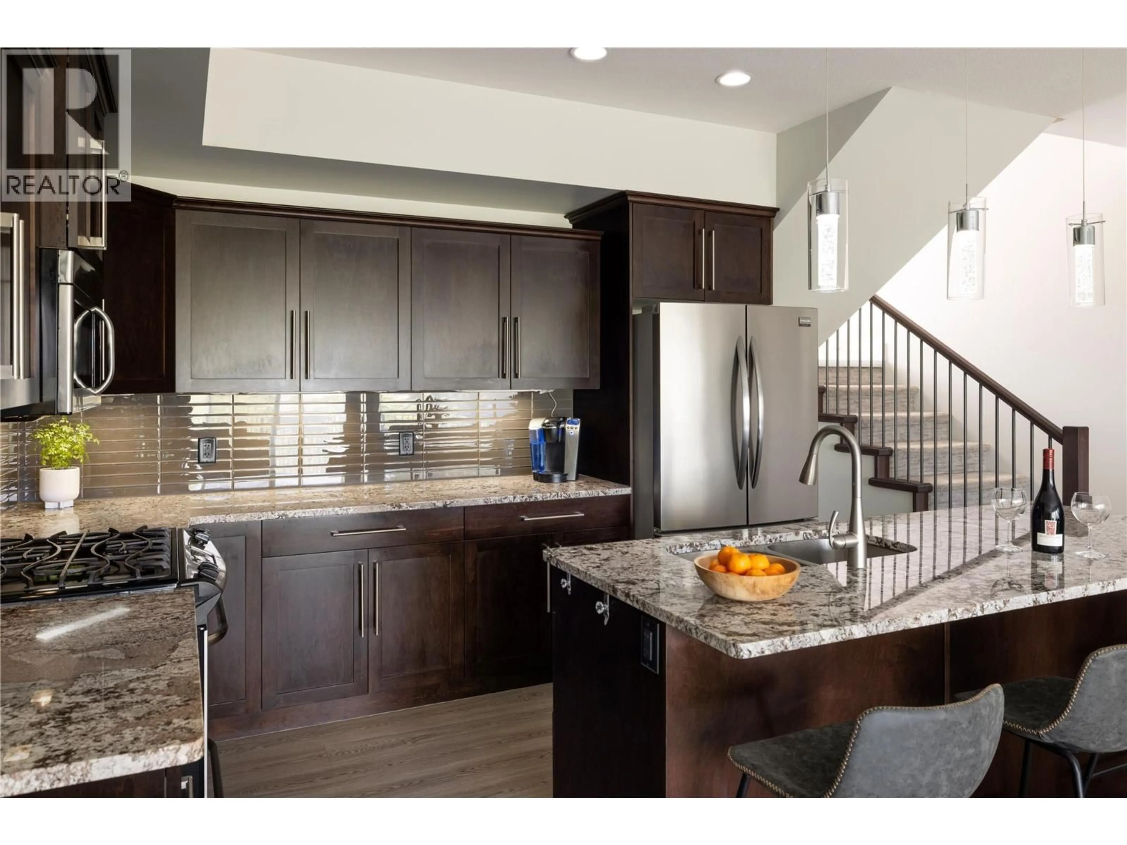 Contemporary kitchen, ceramic/tile floor for 16 - 1170 BRANT AVENUE, Kelowna British Columbia V1Y1N1