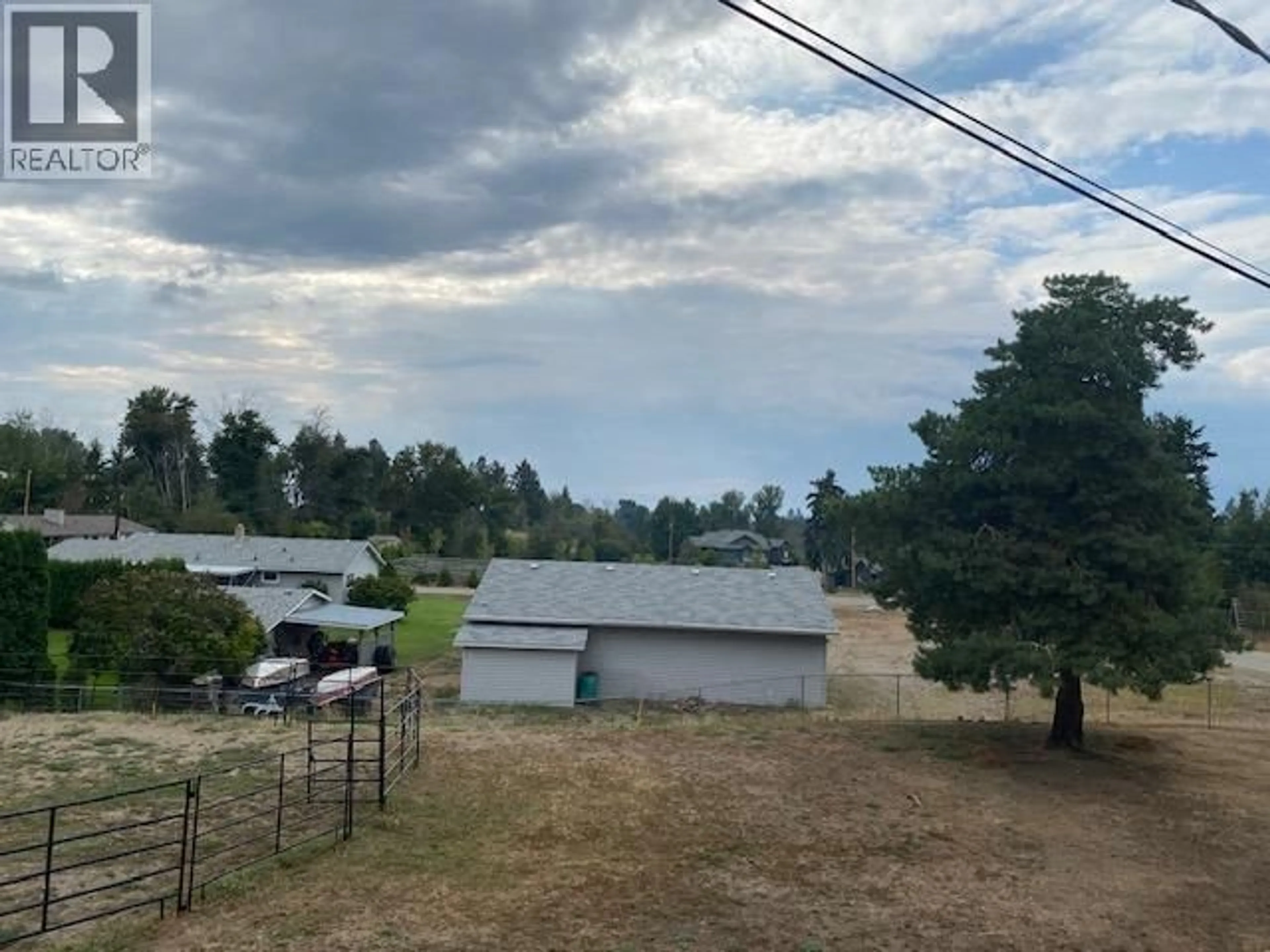 A pic from outside/outdoor area/front of a property/back of a property/a pic from drone, unknown for 3155 PROSPECT ROAD, Kelowna British Columbia V1W4P7