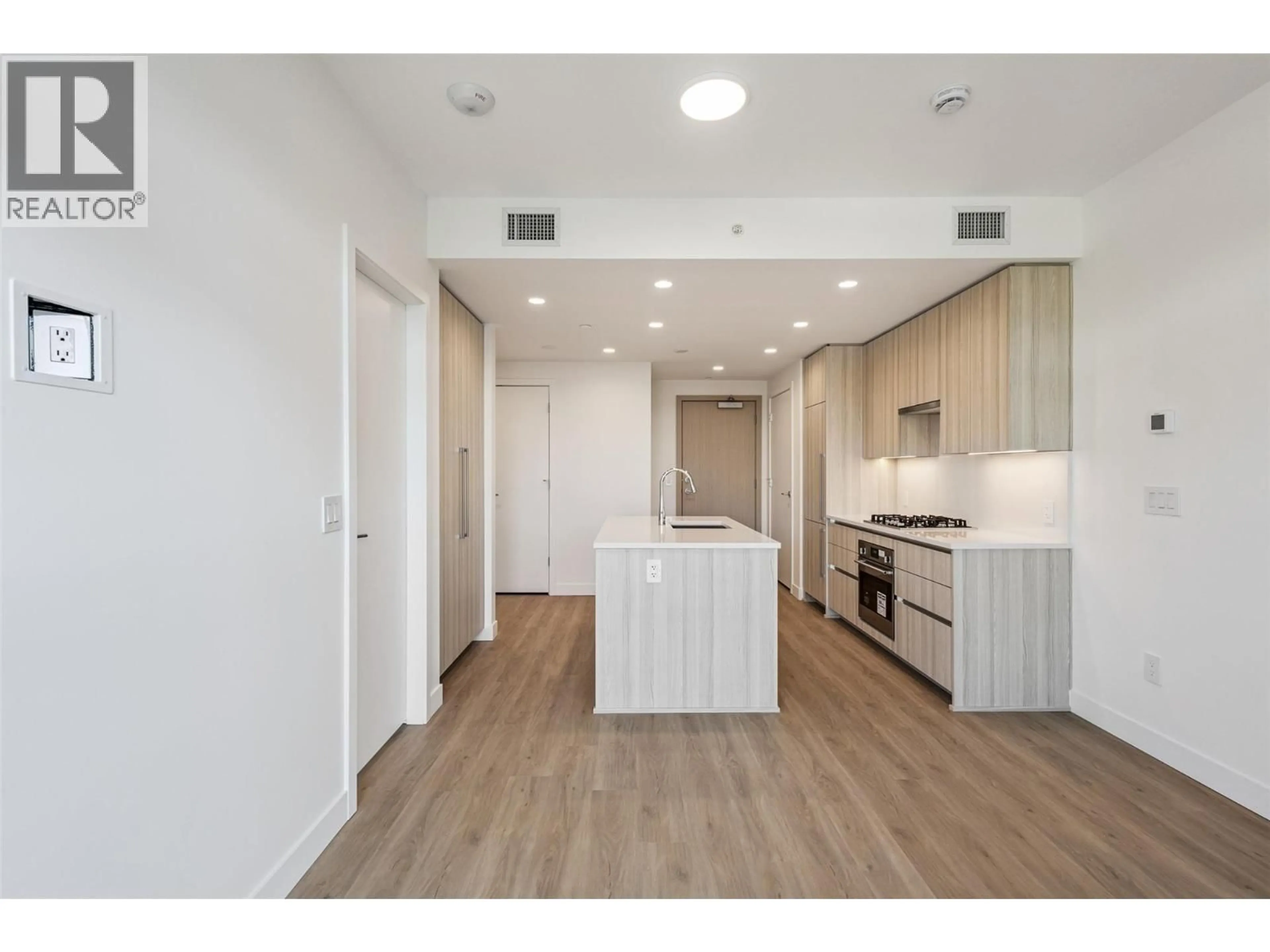 Unknown for 809 - 238 LEON AVENUE, Kelowna British Columbia V1Y0N6