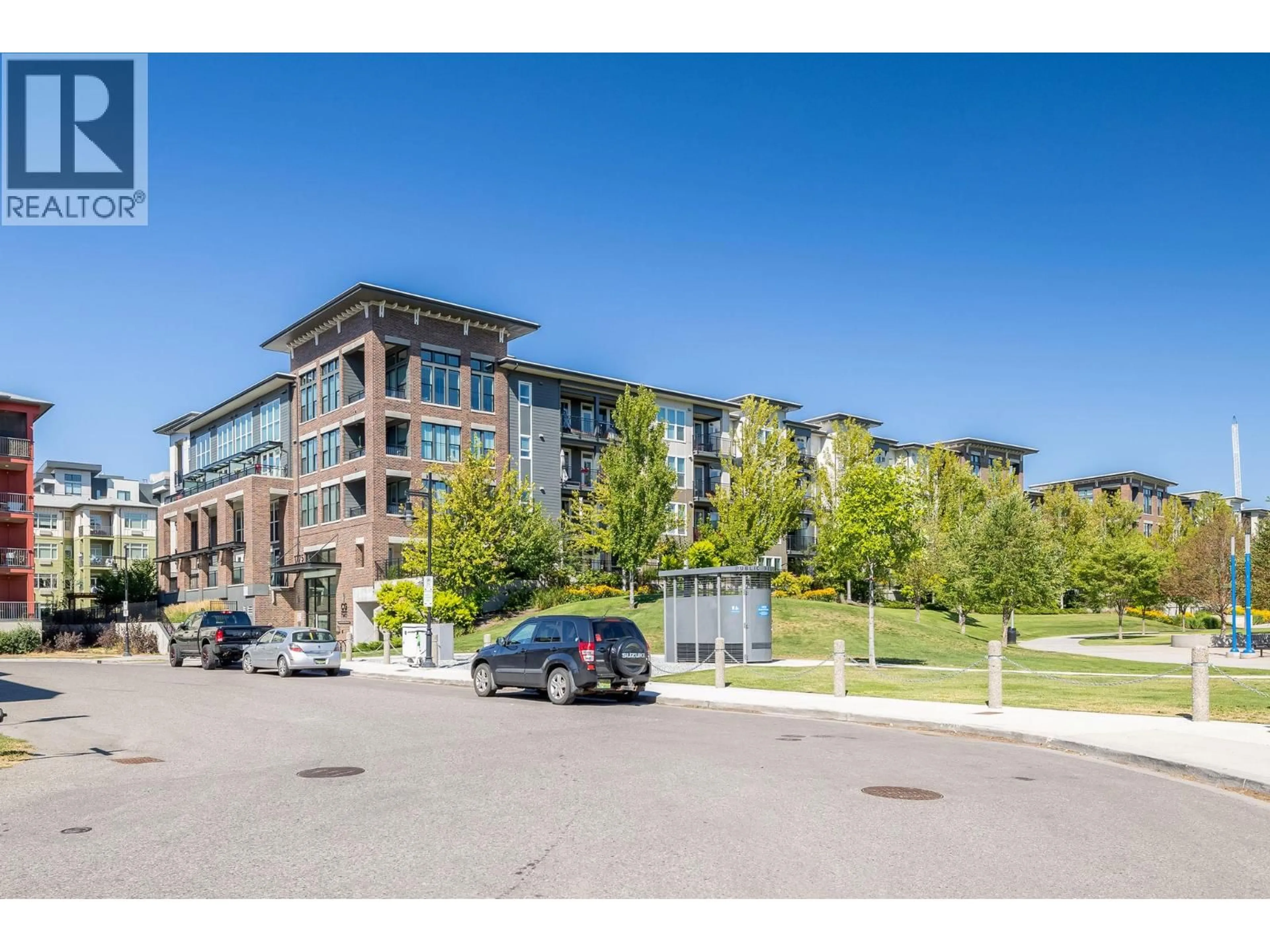 Unknown for 221 - 1775 CHAPMAN PLACE, Kelowna British Columbia V1Y0G3