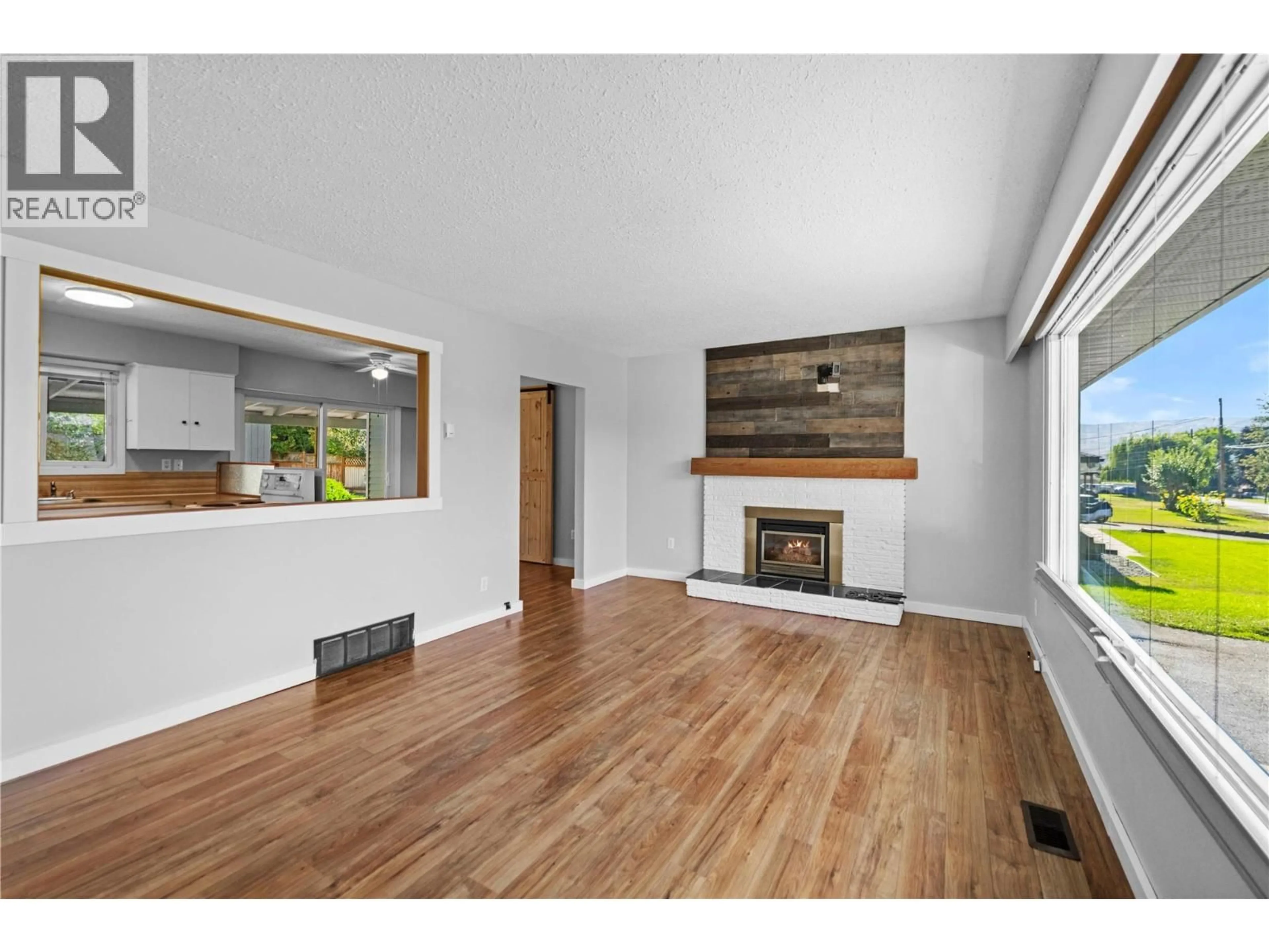Unknown for 2037 PARKER DRIVE, Merritt British Columbia V1K1J2