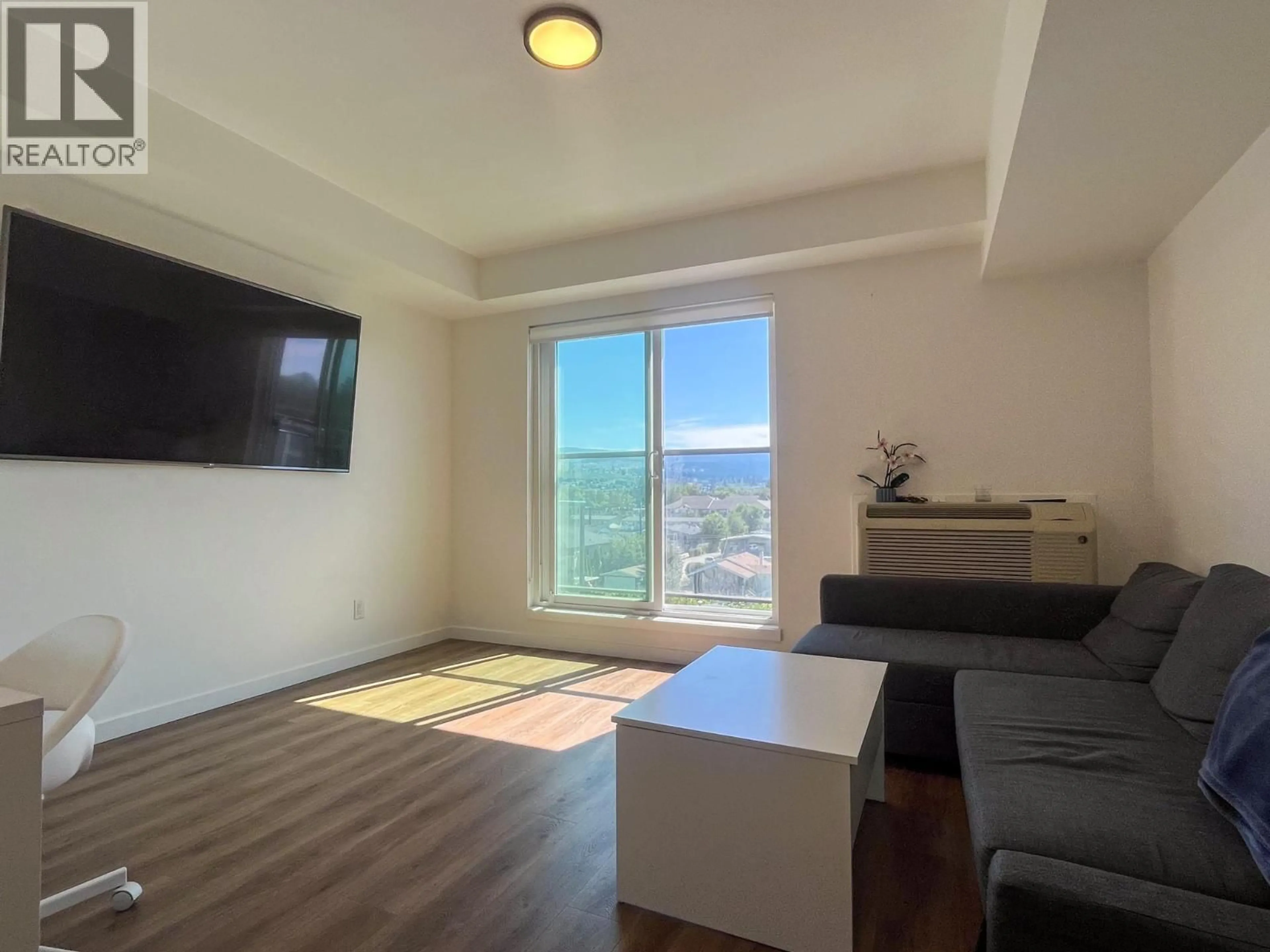 A pic of a room for 512 - 615 RUTLAND ROAD, Kelowna British Columbia V1X0B3