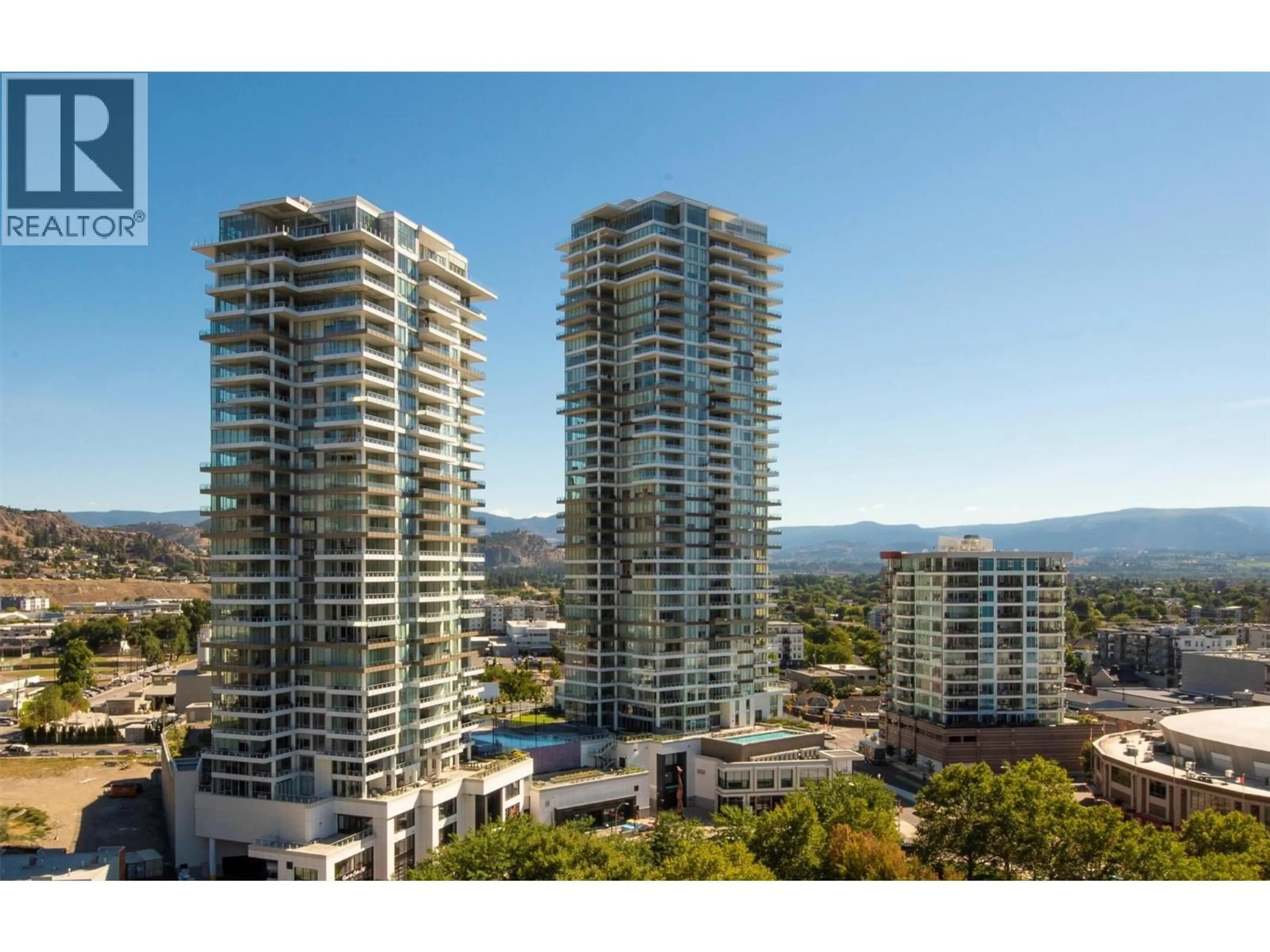 A pic from outside/outdoor area/front of a property/back of a property/a pic from drone, city buildings view from balcony for 2006 - 1191 SUNSET DRIVE, Kelowna British Columbia V1Y0J4