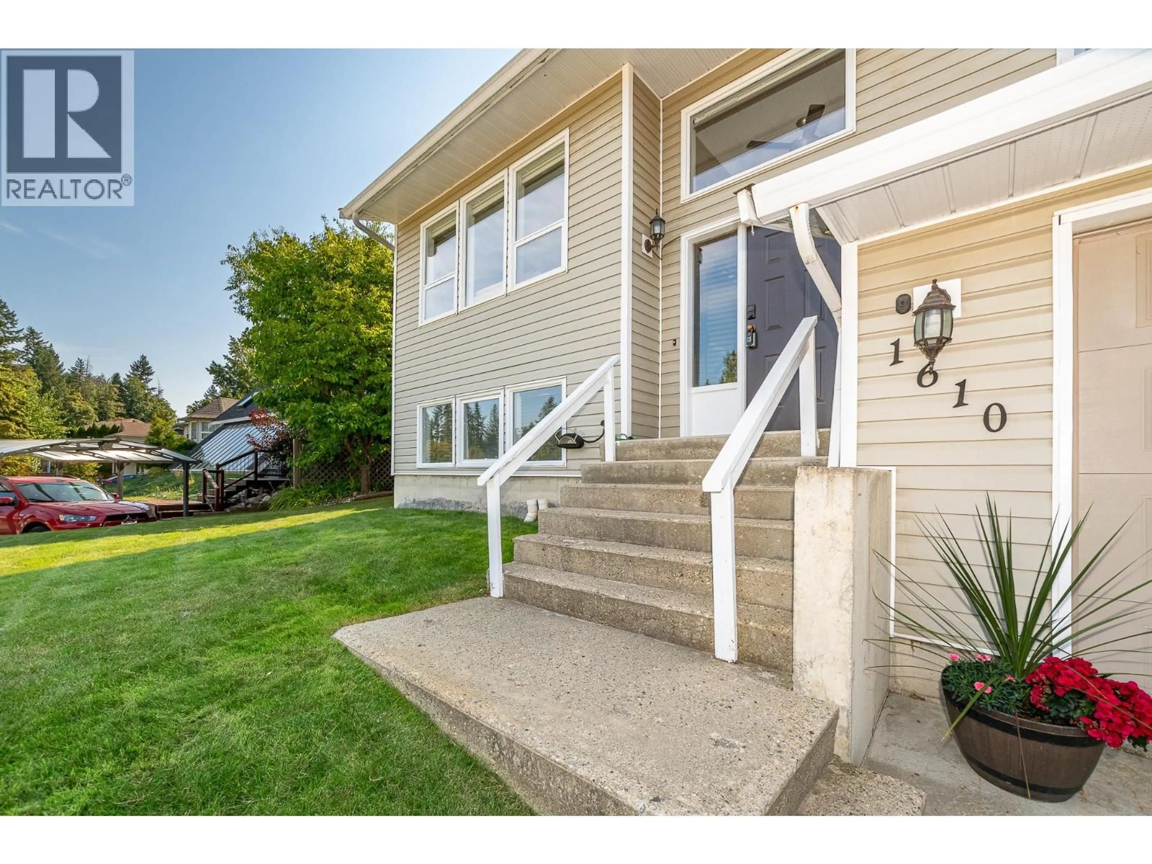 Unknown for 1610 16 AVENUE SOUTHEAST, Salmon Arm British Columbia V1E2M7