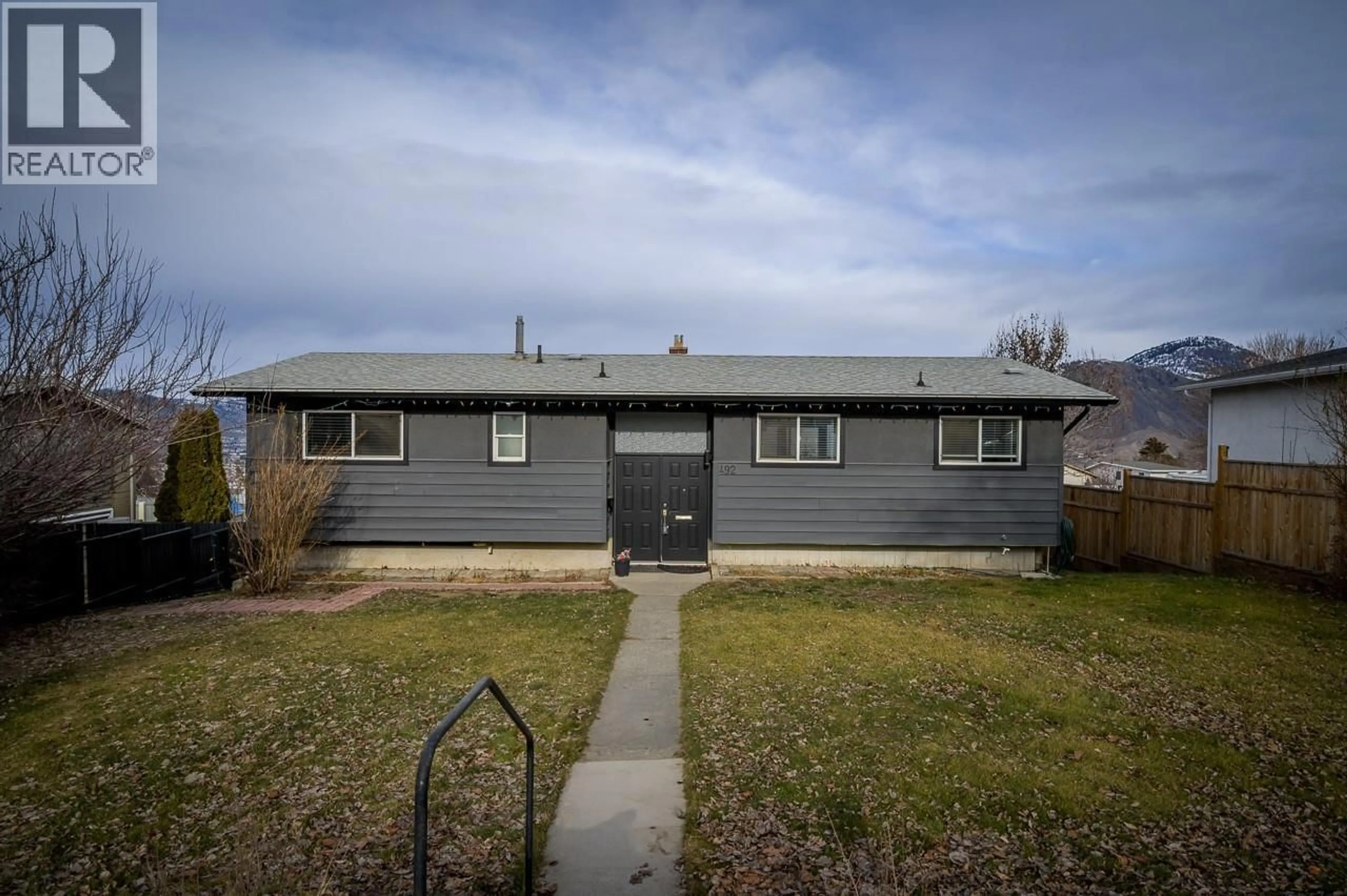 Unknown for 492 GRANDVIEW TERRACE, Kamloops British Columbia V2C3Z4