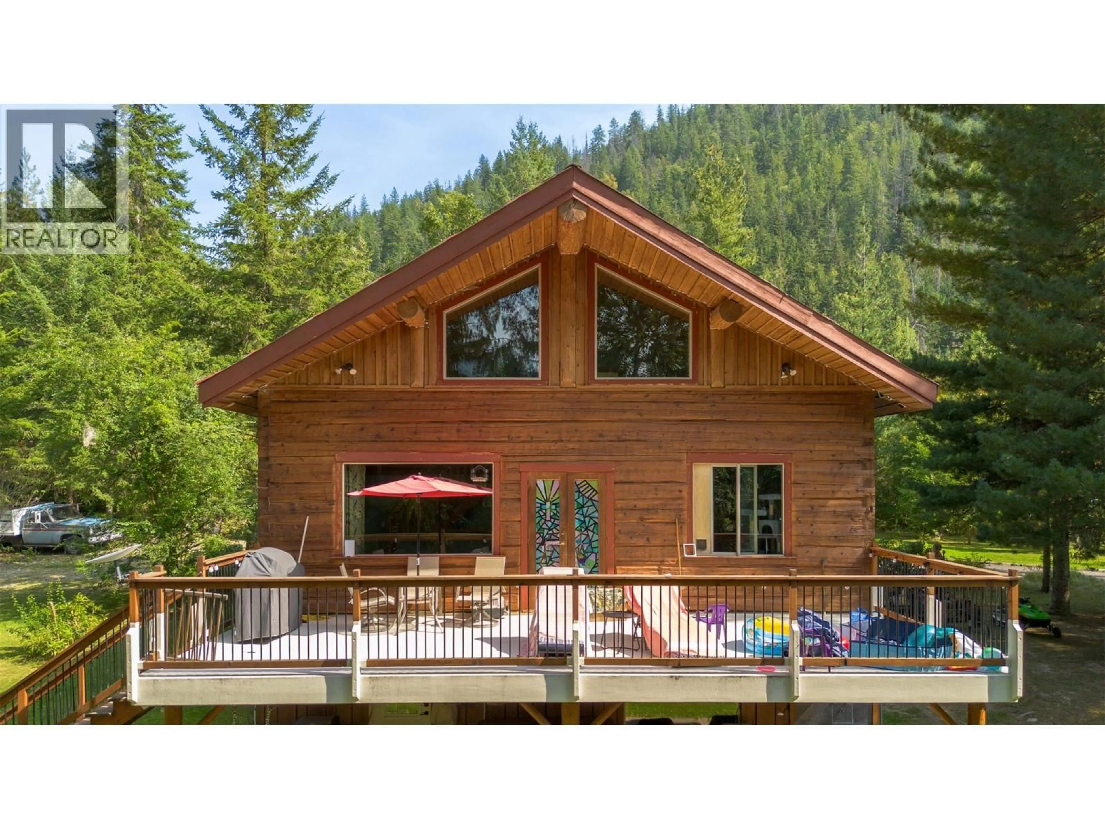 Home with vinyl exterior material, water/lake/river/ocean view for 1834 STEPP PIT ROAD, Sicamous British Columbia V0E2V1