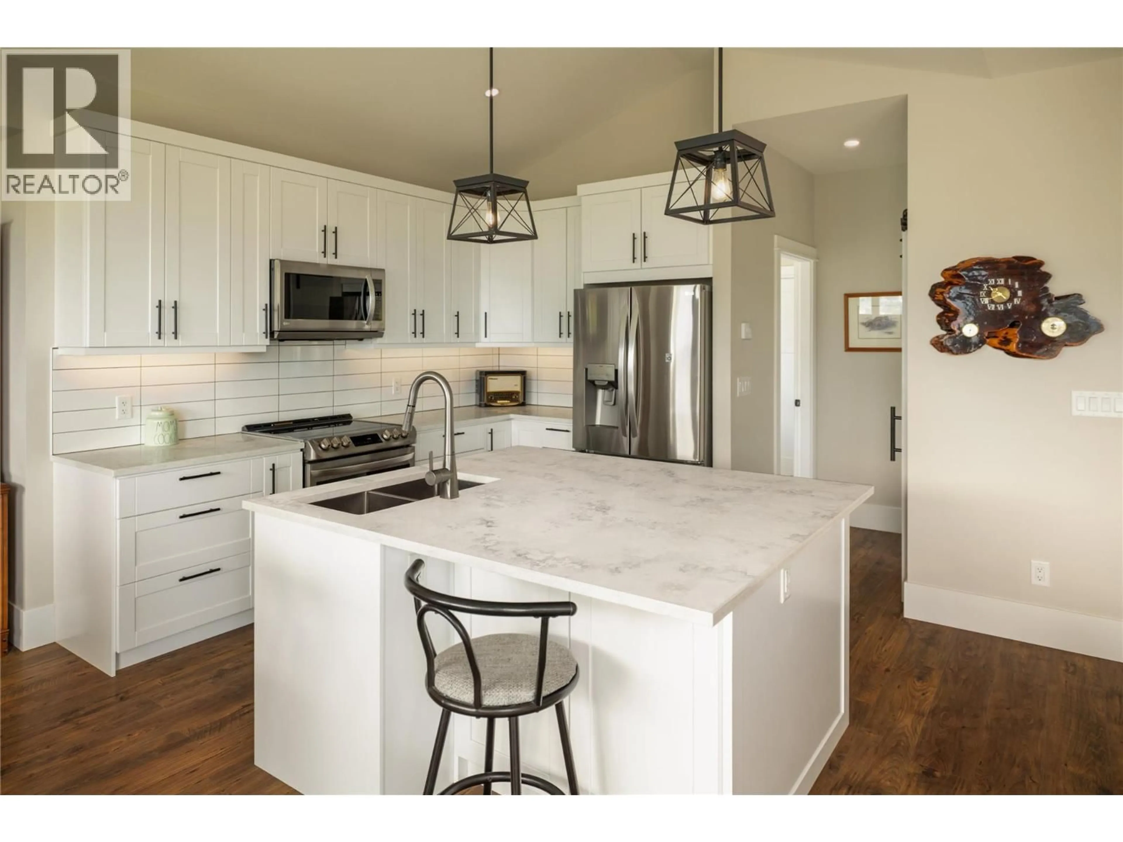 Open concept kitchen, unknown for 13137 CLIFFSTONE COURT, Lake Country British Columbia V4V2R1