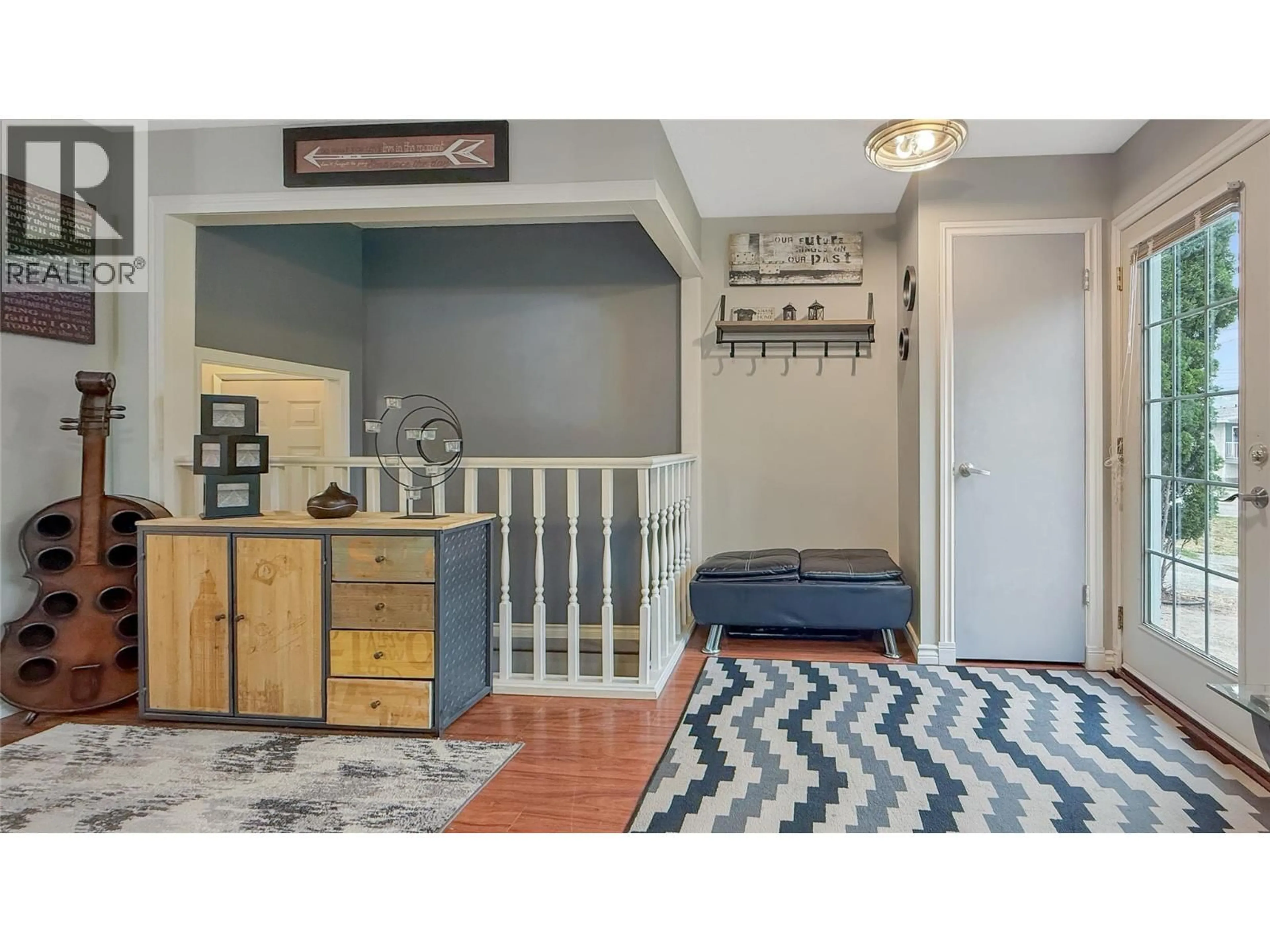 Indoor entryway for 1332 MORGAN ROAD, Kelowna British Columbia V1X1V8