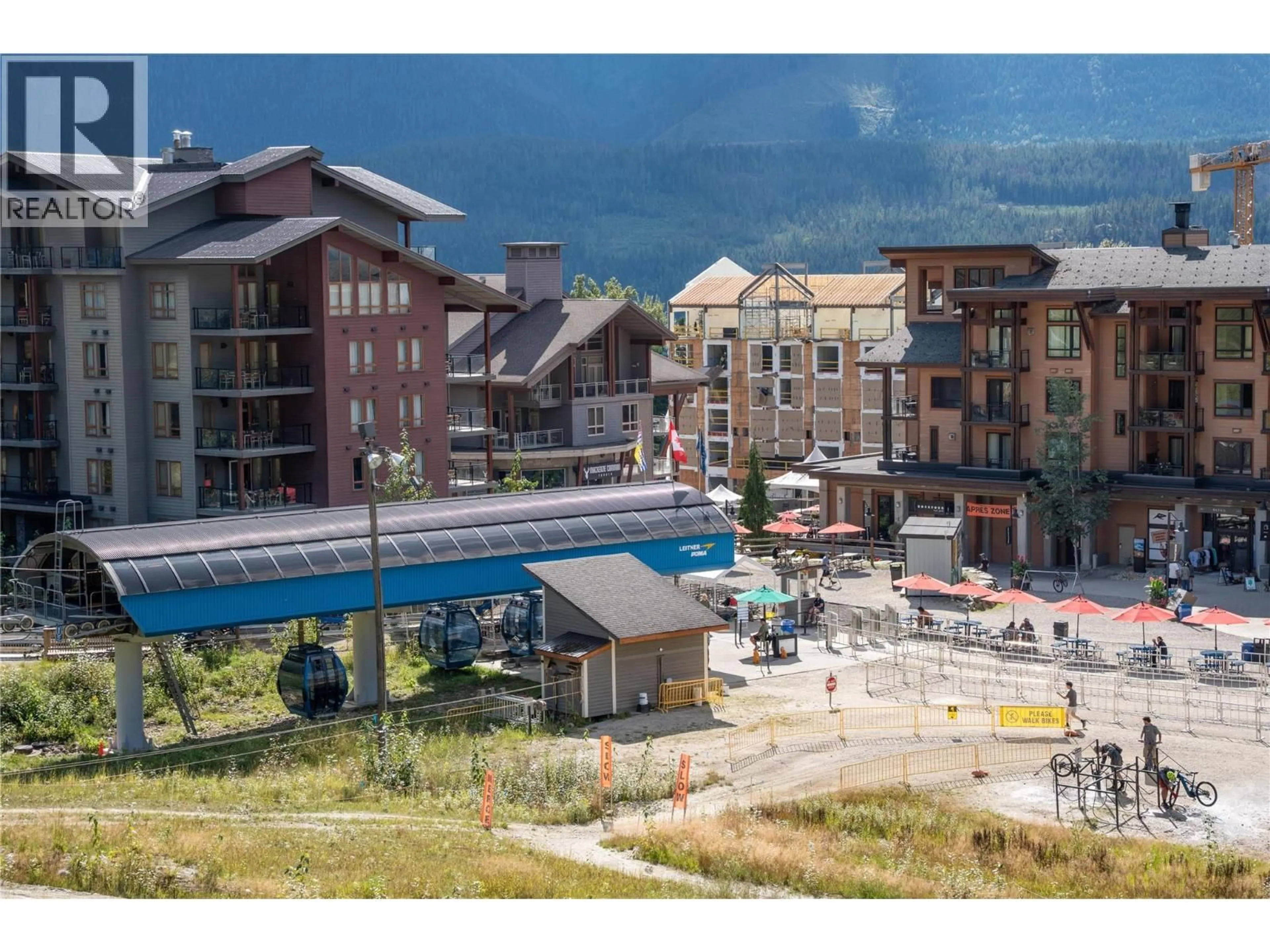 Blurry image for 1504 - 2950 CAMOZZI ROAD, Revelstoke British Columbia V0E2S1