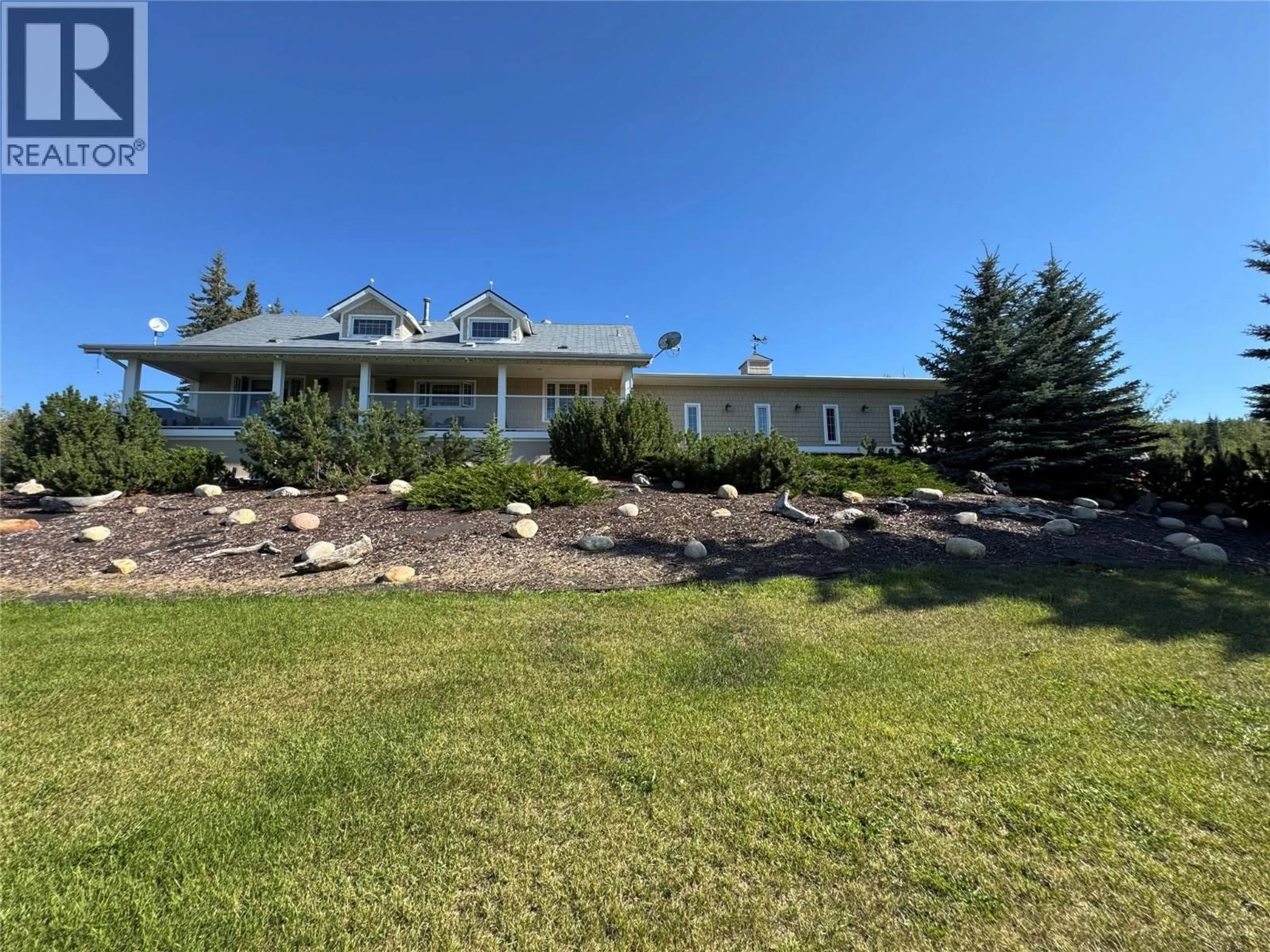 A pic from outside/outdoor area/front of a property/back of a property/a pic from drone, unknown for 149 49 HIGHWAY, Dawson Creek British Columbia V1G4E6