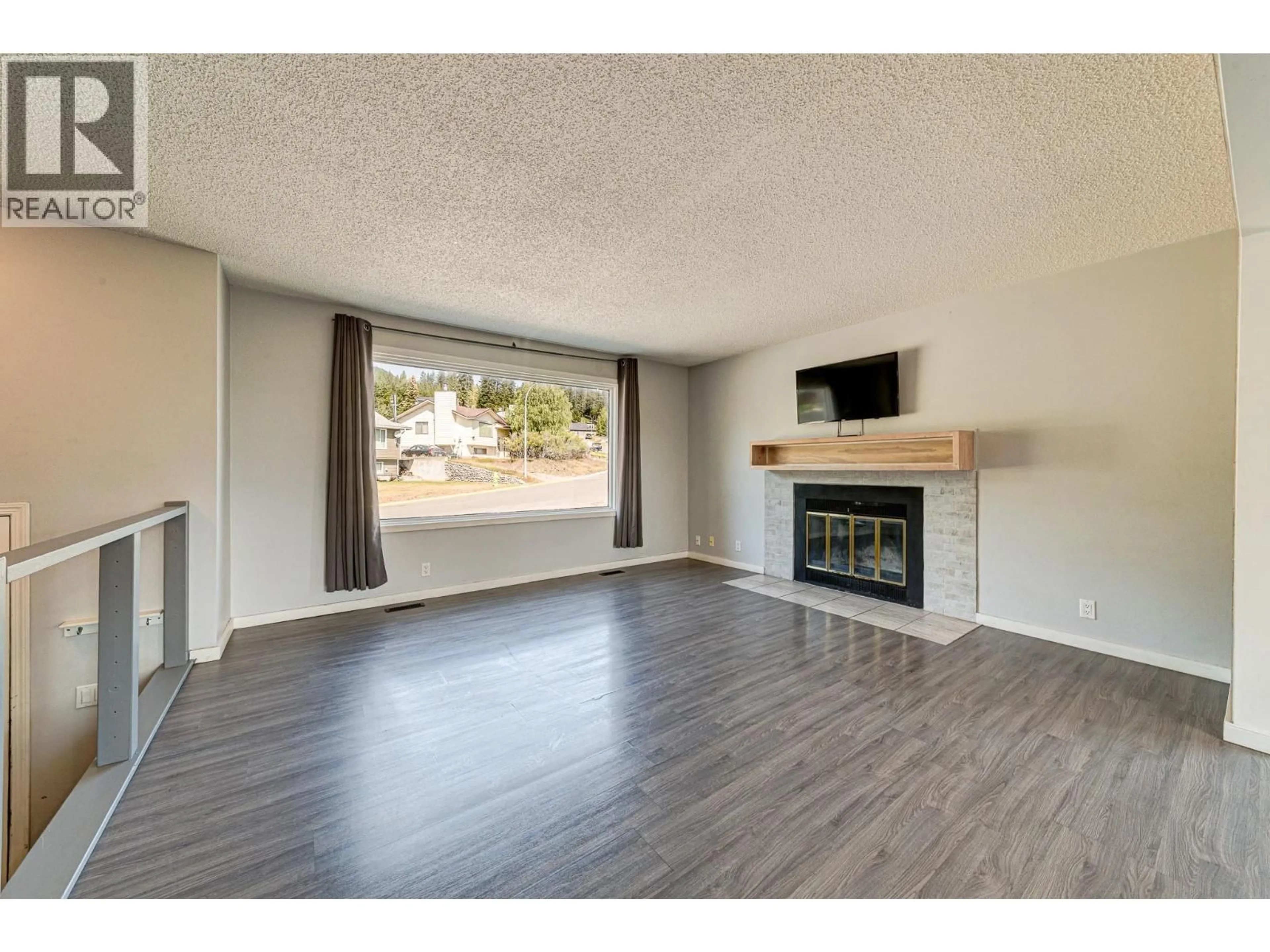 A pic of a room for 732 BALMER CRESCENT, Elkford British Columbia V0B1H0