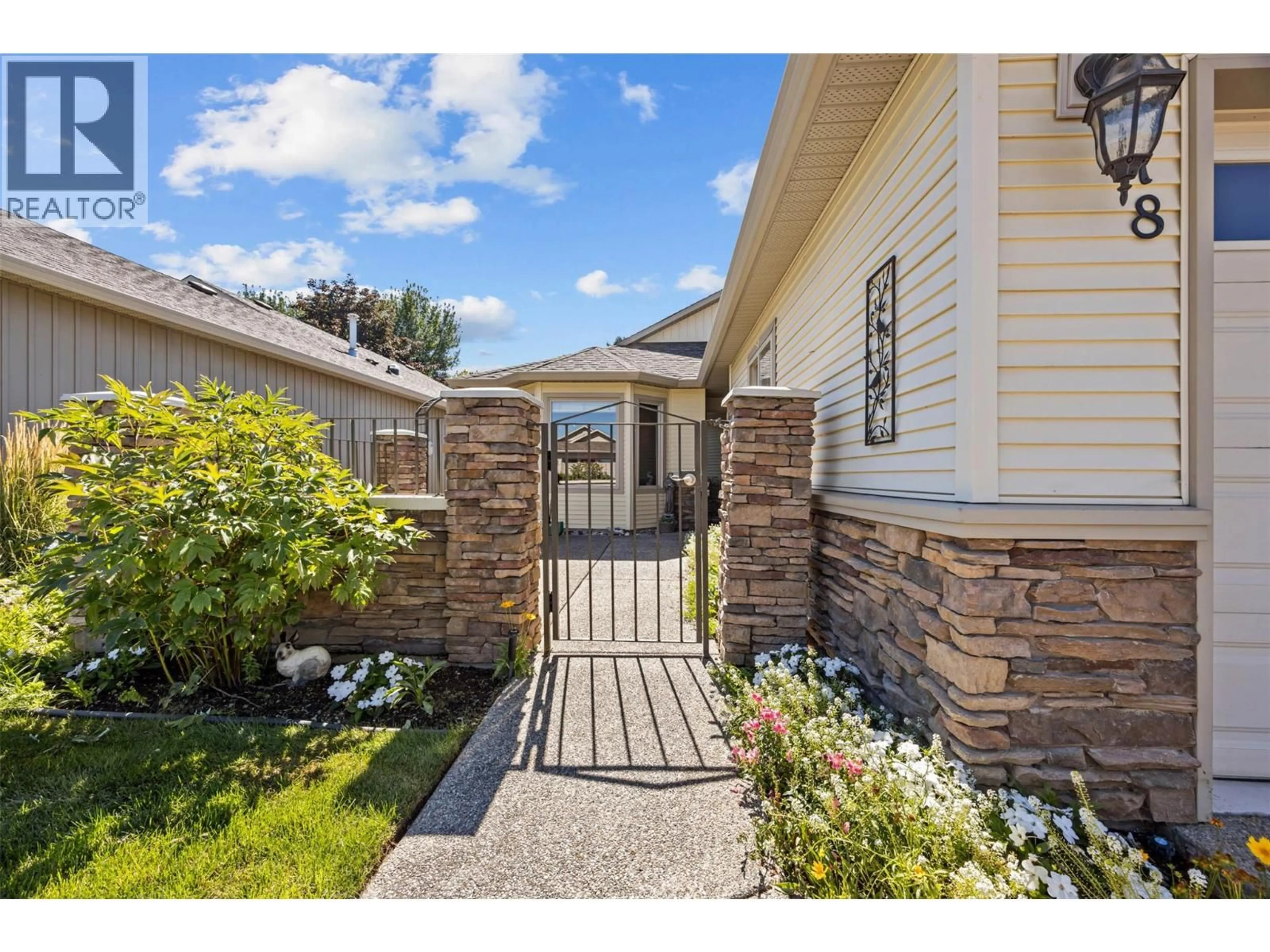 Unknown for 18 - 2365 STILLINGFLEET ROAD, Kelowna British Columbia V1W4X5