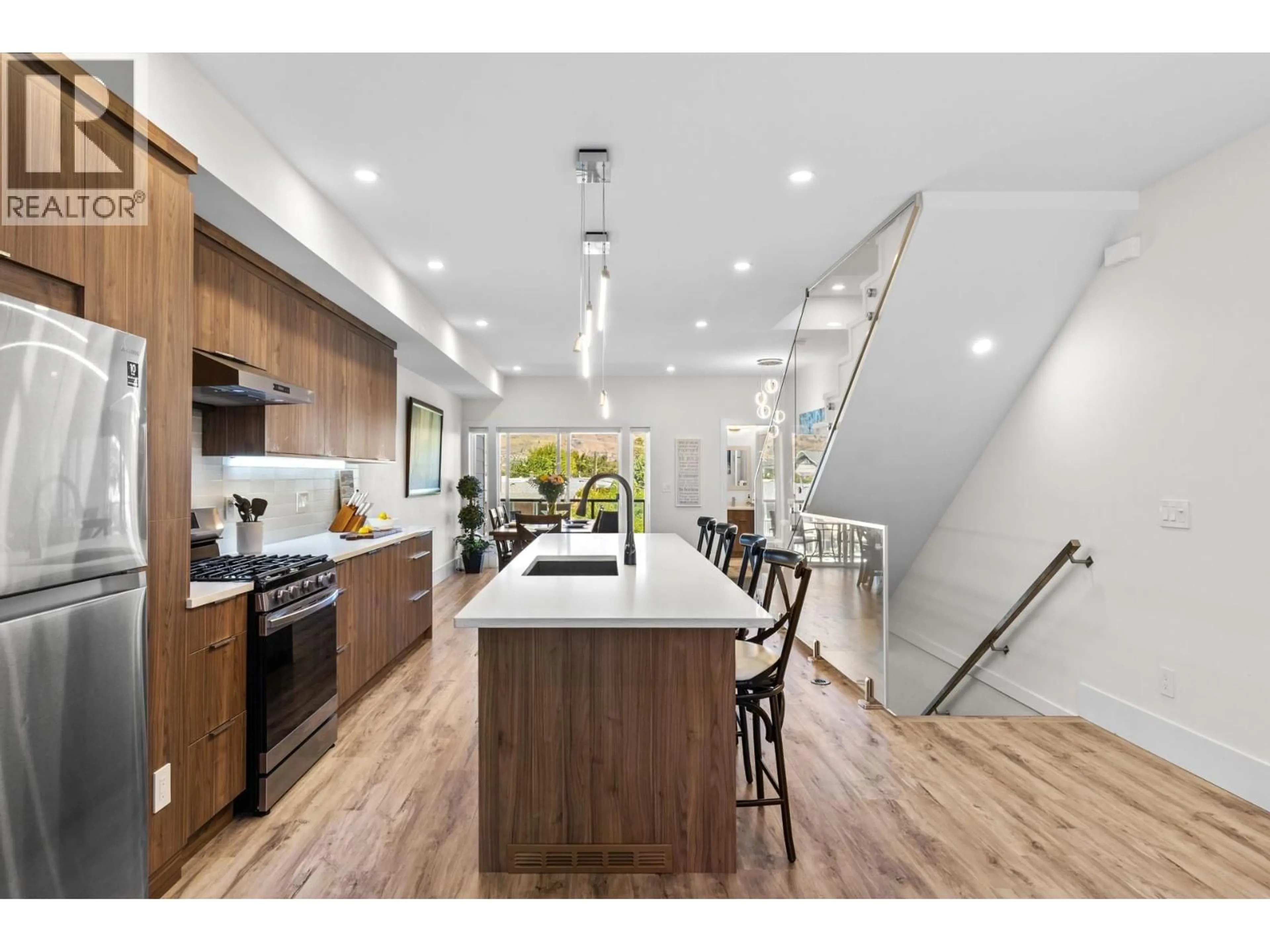 Open concept kitchen, unknown for 3 - 18 LOON CRESCENT, Osoyoos British Columbia V0H1V1
