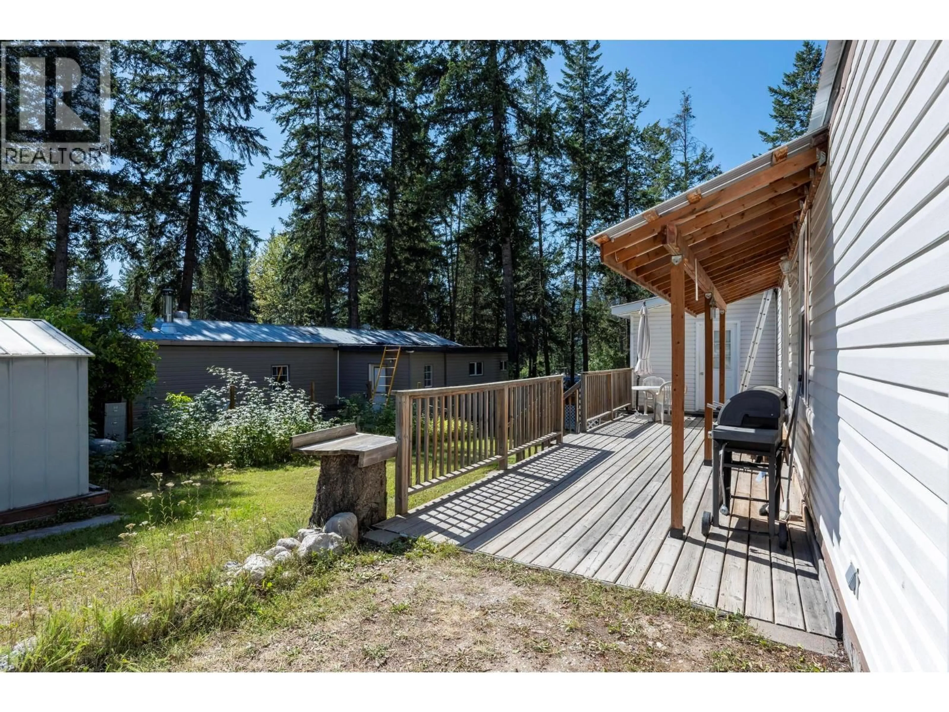 Patio, forest/trees view for 31 - 470 REFLECTION LAKE ROAD, Golden British Columbia V0A1H2