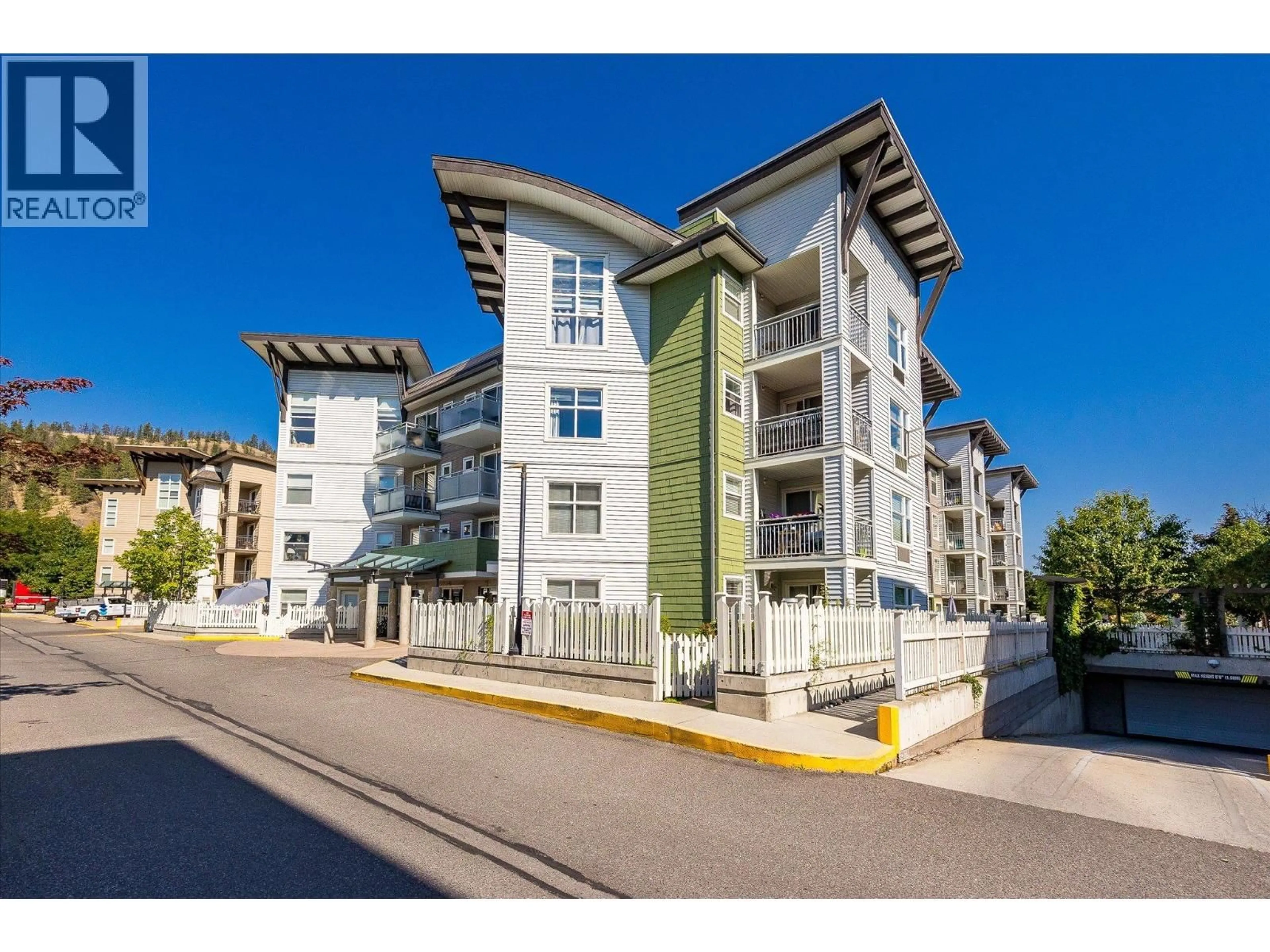 Unknown for 116 - 539 YATES ROAD, Kelowna British Columbia V1V2T8