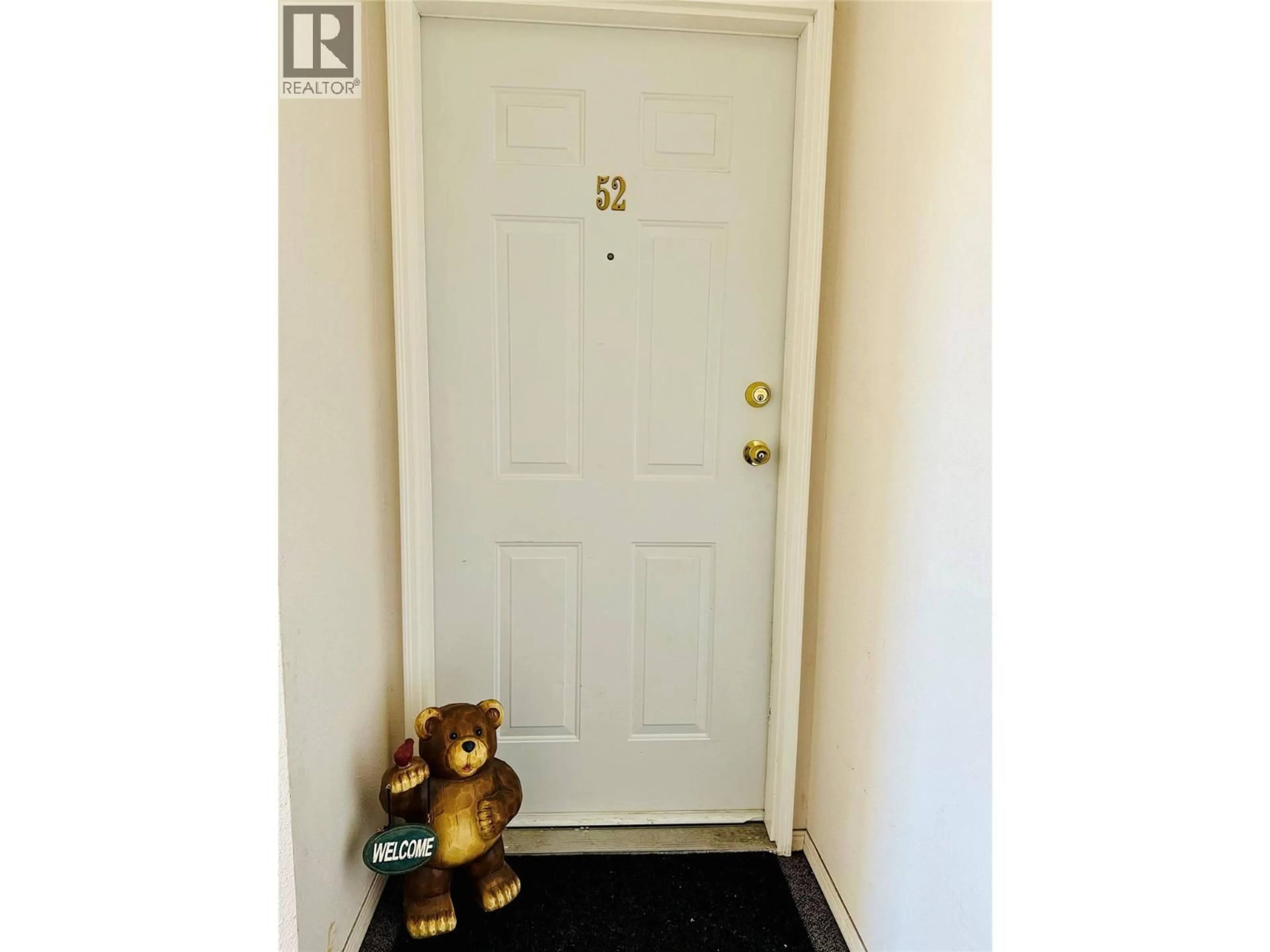 Indoor entryway for 52 - 4740 20 STREET, Vernon British Columbia V1T9N7