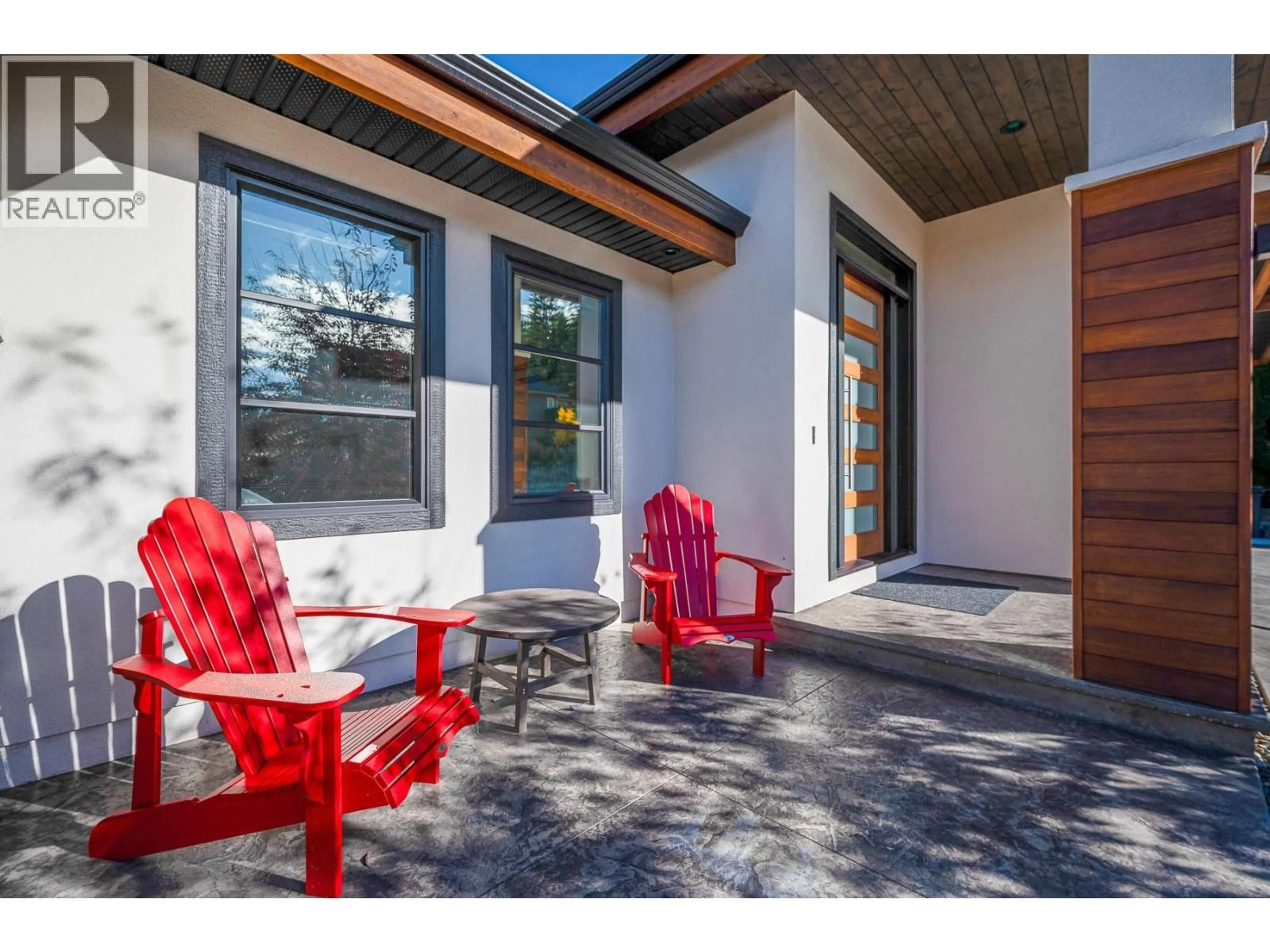 Unknown for 900 STOCKLEY STREET, Kelowna British Columbia V1P1R6