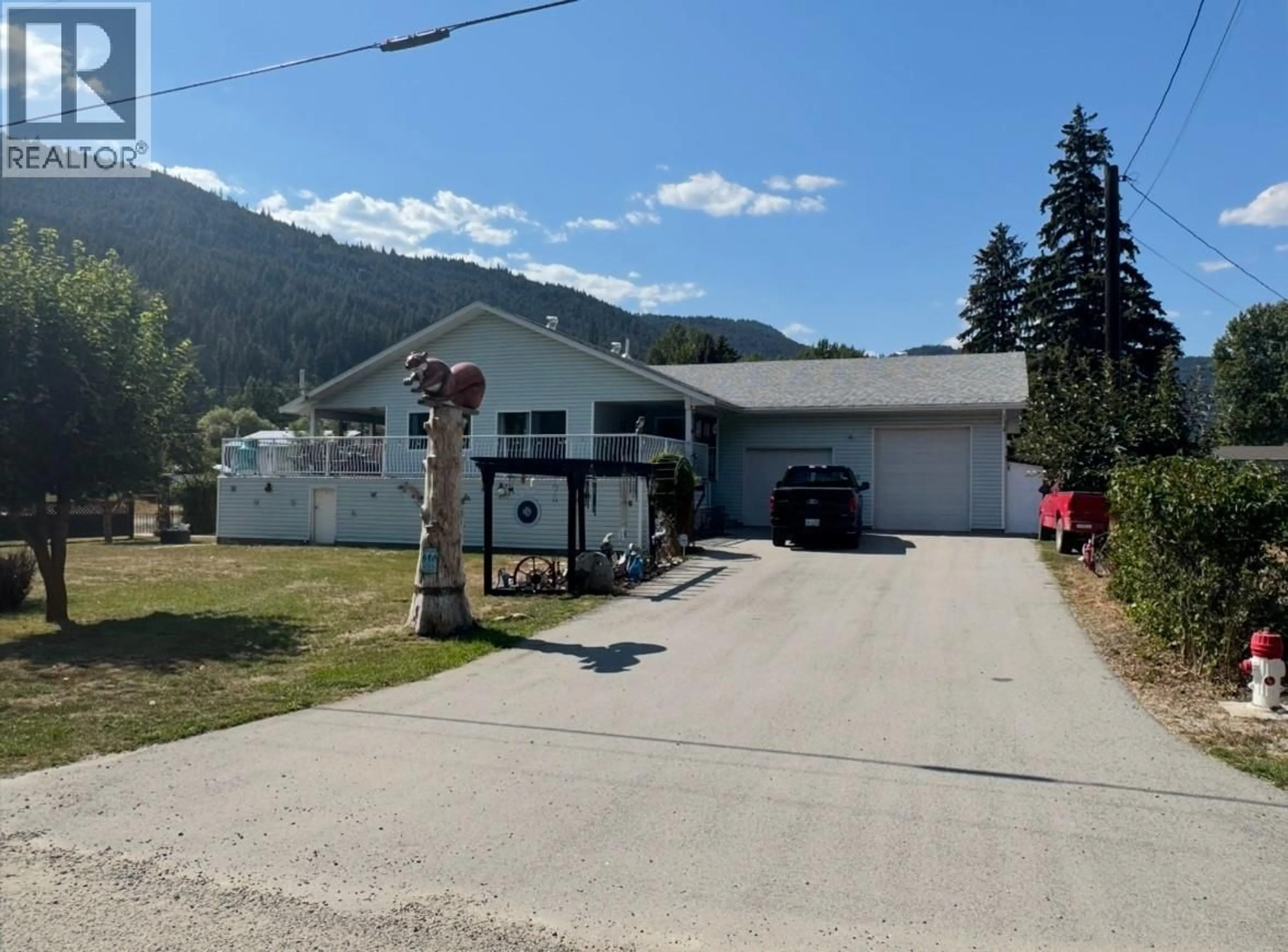 A pic from outside/outdoor area/front of a property/back of a property/a pic from drone, mountain view for 322 BETTES AVENUE, Coalmont-Tulameen British Columbia V0X1W0