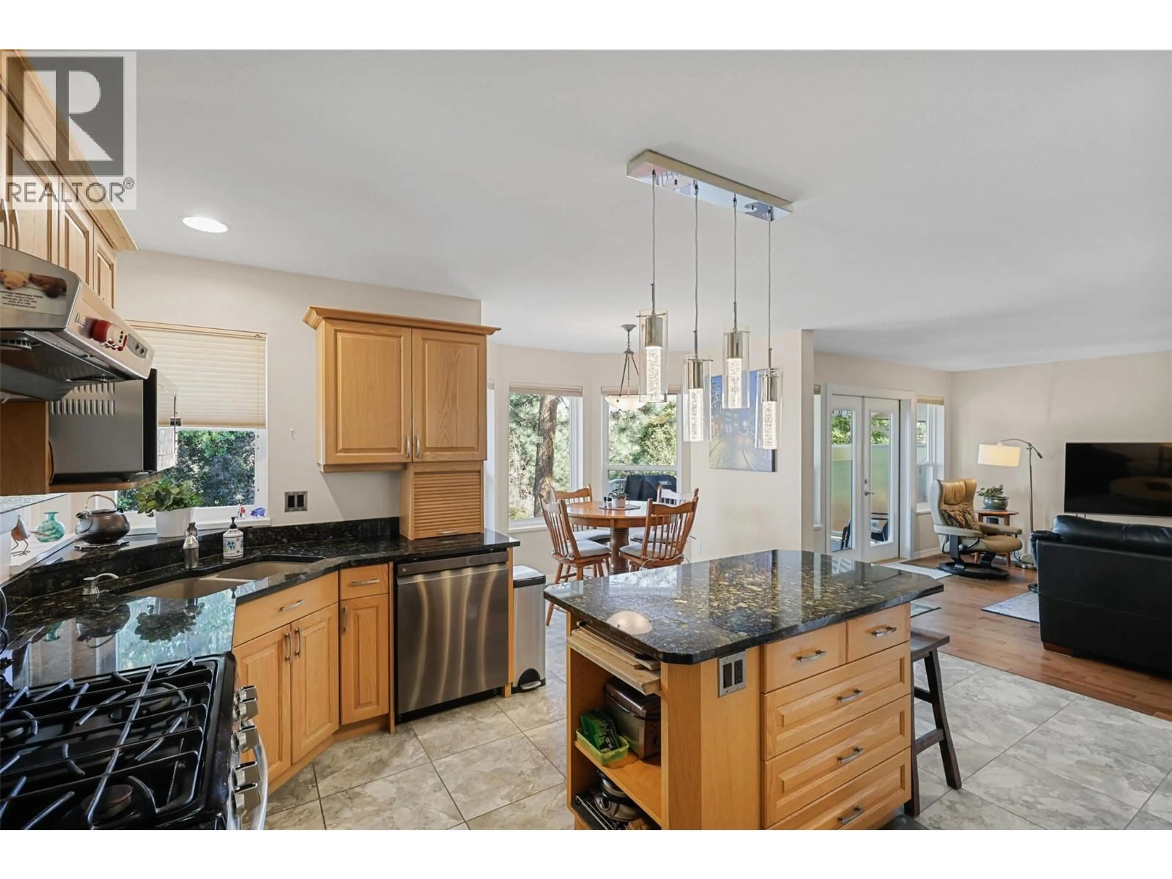 Open concept kitchen, ceramic/tile floor for 225 SUNHILL COURT, Kamloops British Columbia V2E2P5