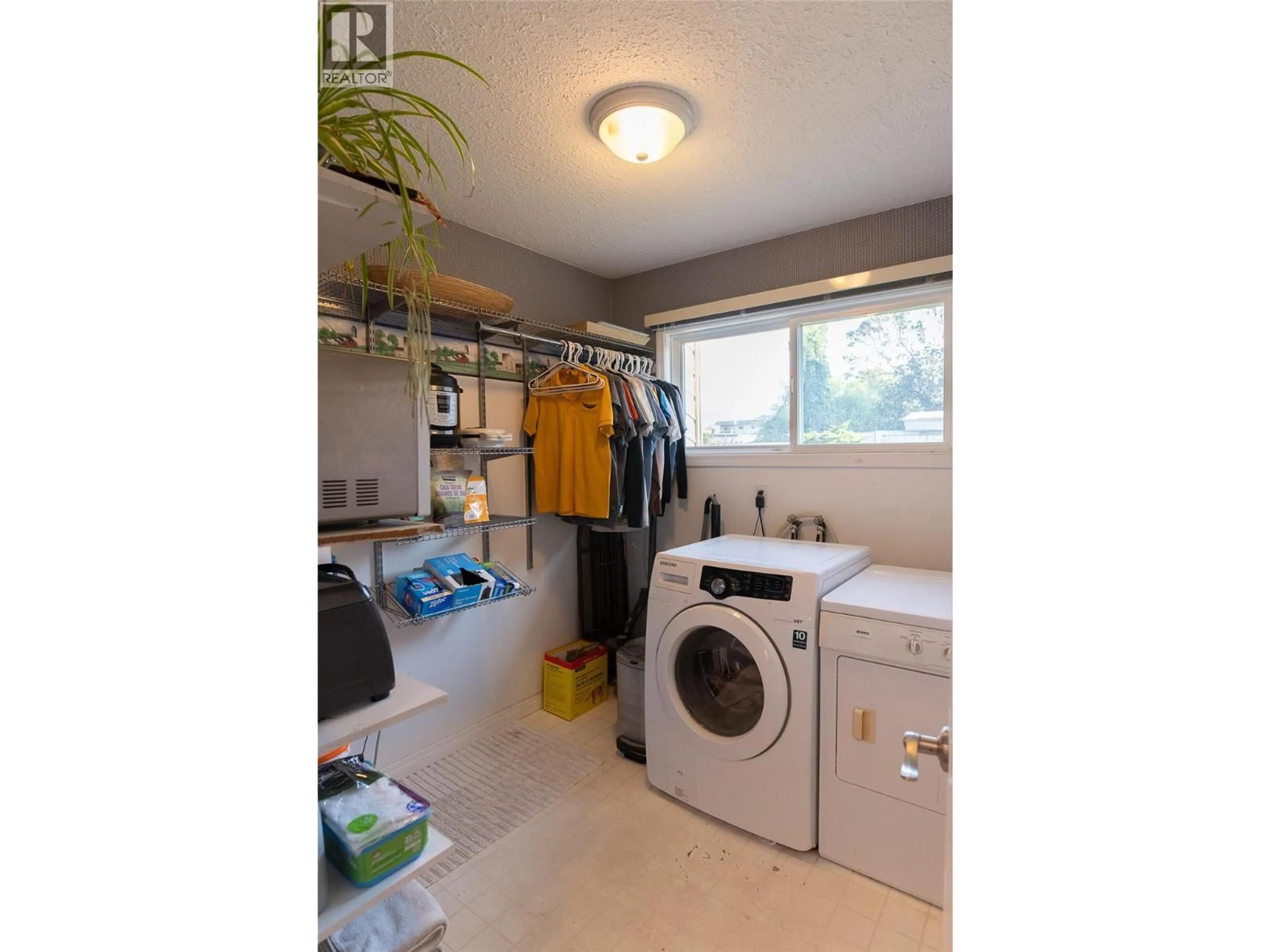 Laundry room for 17 - 217 FRANKLYN ROAD, Kelowna British Columbia V1X6A9