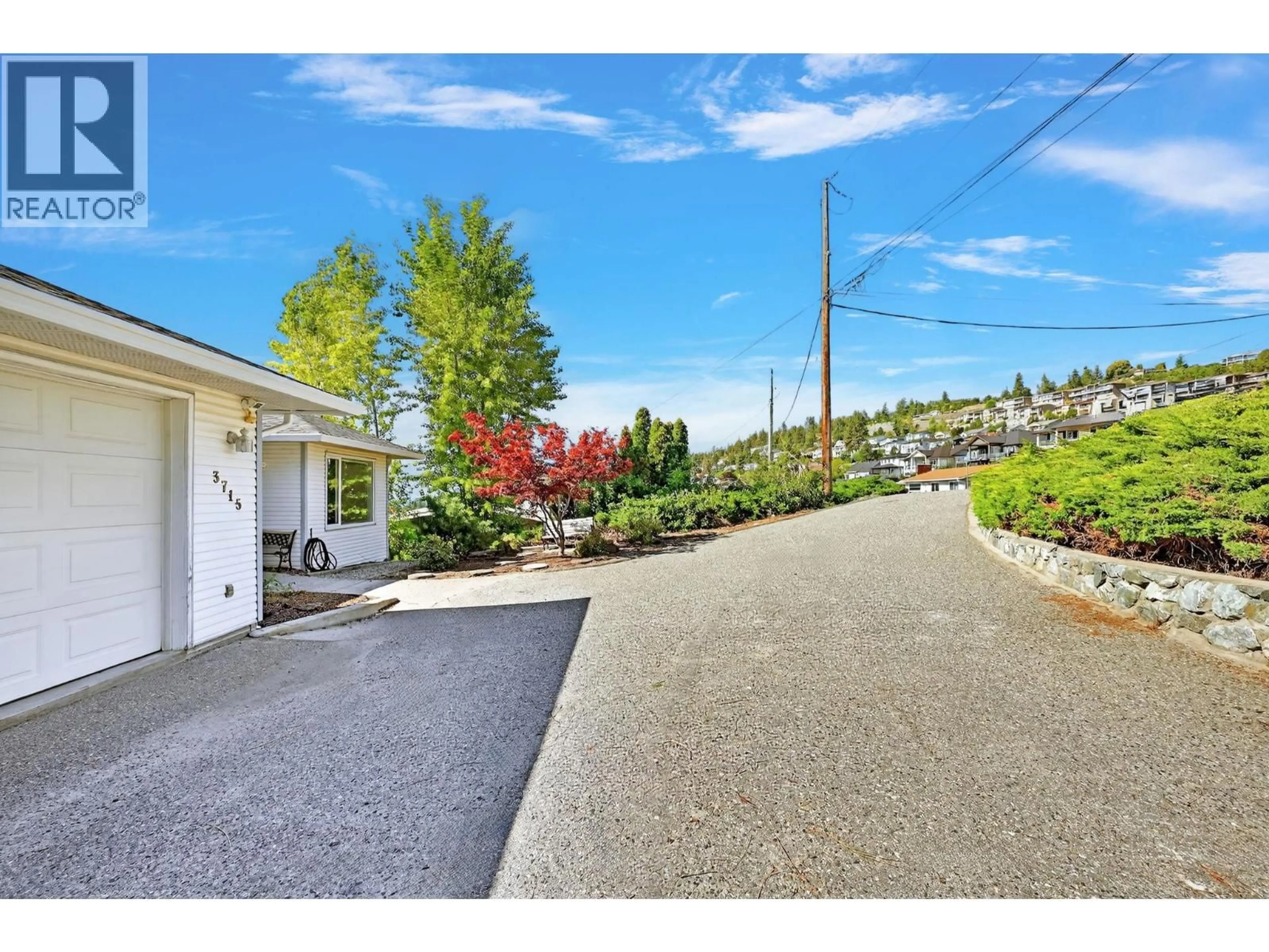A pic from outside/outdoor area/front of a property/back of a property/a pic from drone, street for 3715 LORNELL CRESCENT, Peachland British Columbia V0H1X2