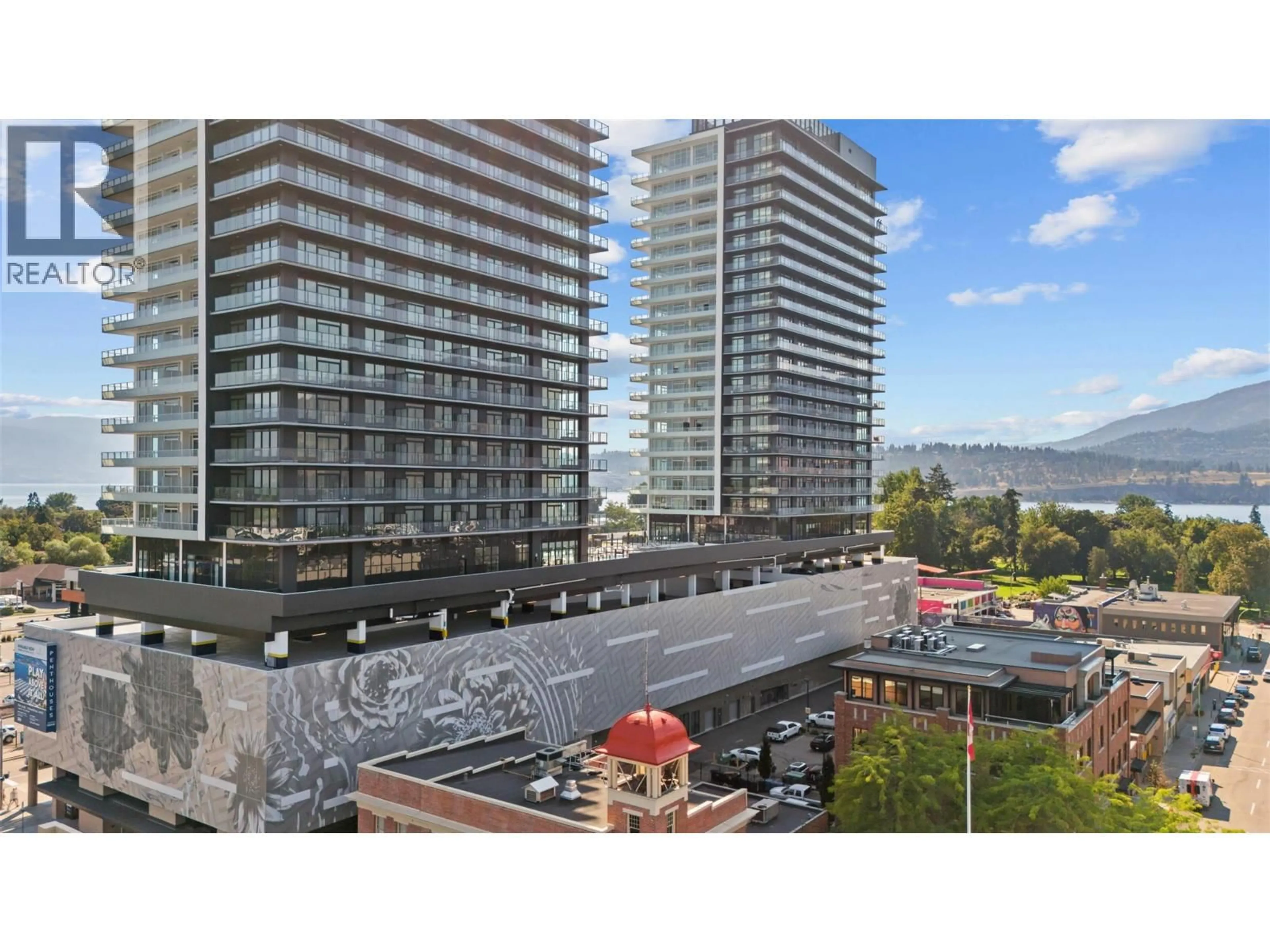 A pic from outside/outdoor area/front of a property/back of a property/a pic from drone, city buildings view from balcony for 801 - 1626 WATER STREET, Kelowna British Columbia V1Y1J9