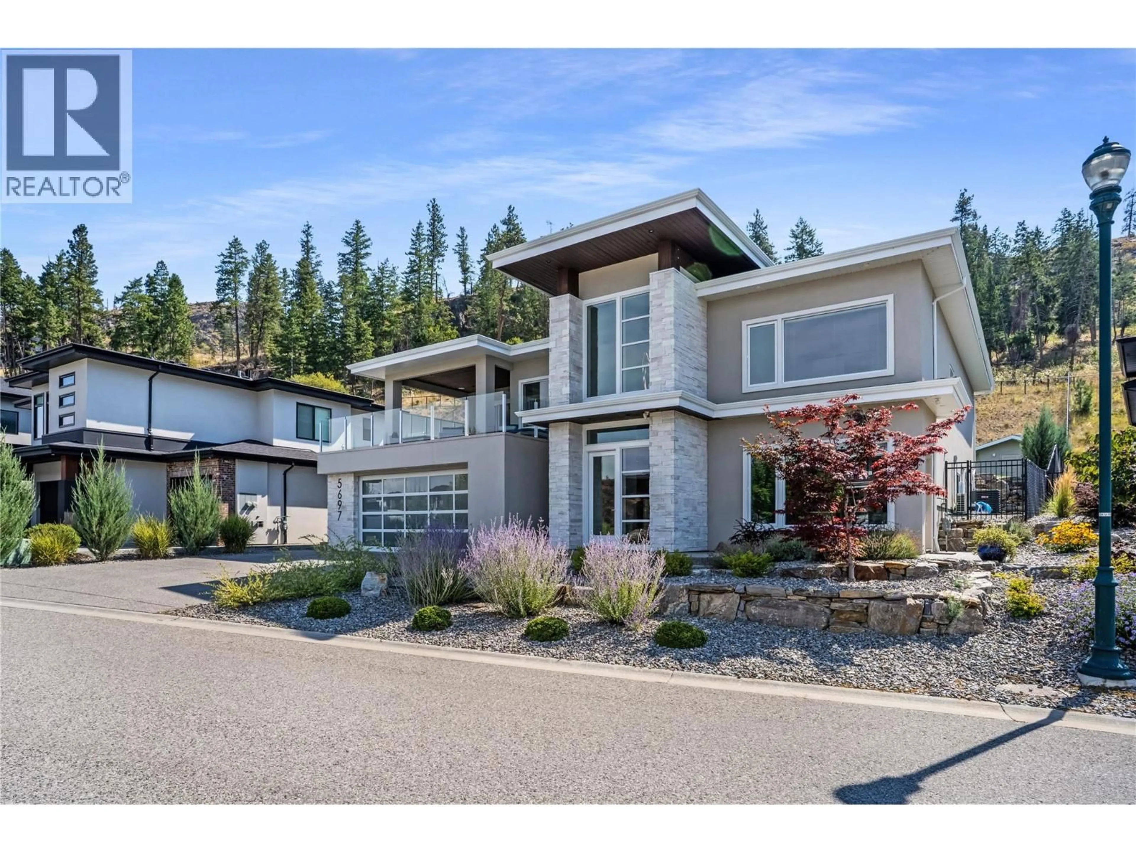 Home with vinyl exterior material, unknown for 5697 JASPER WAY, Kelowna British Columbia V1W5L7
