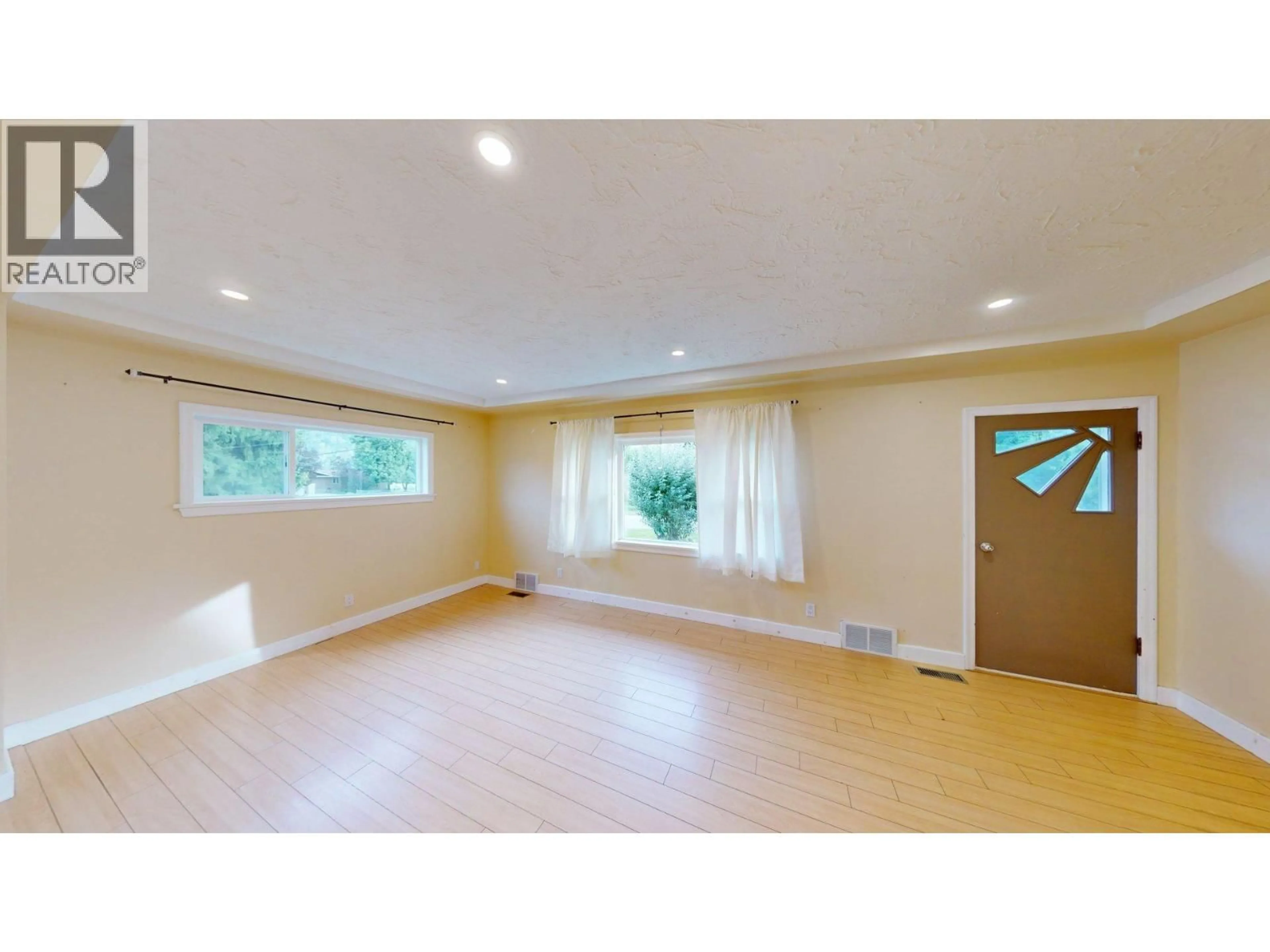 A pic of a room for 1301 6TH STREET, Genelle British Columbia V0G1G0