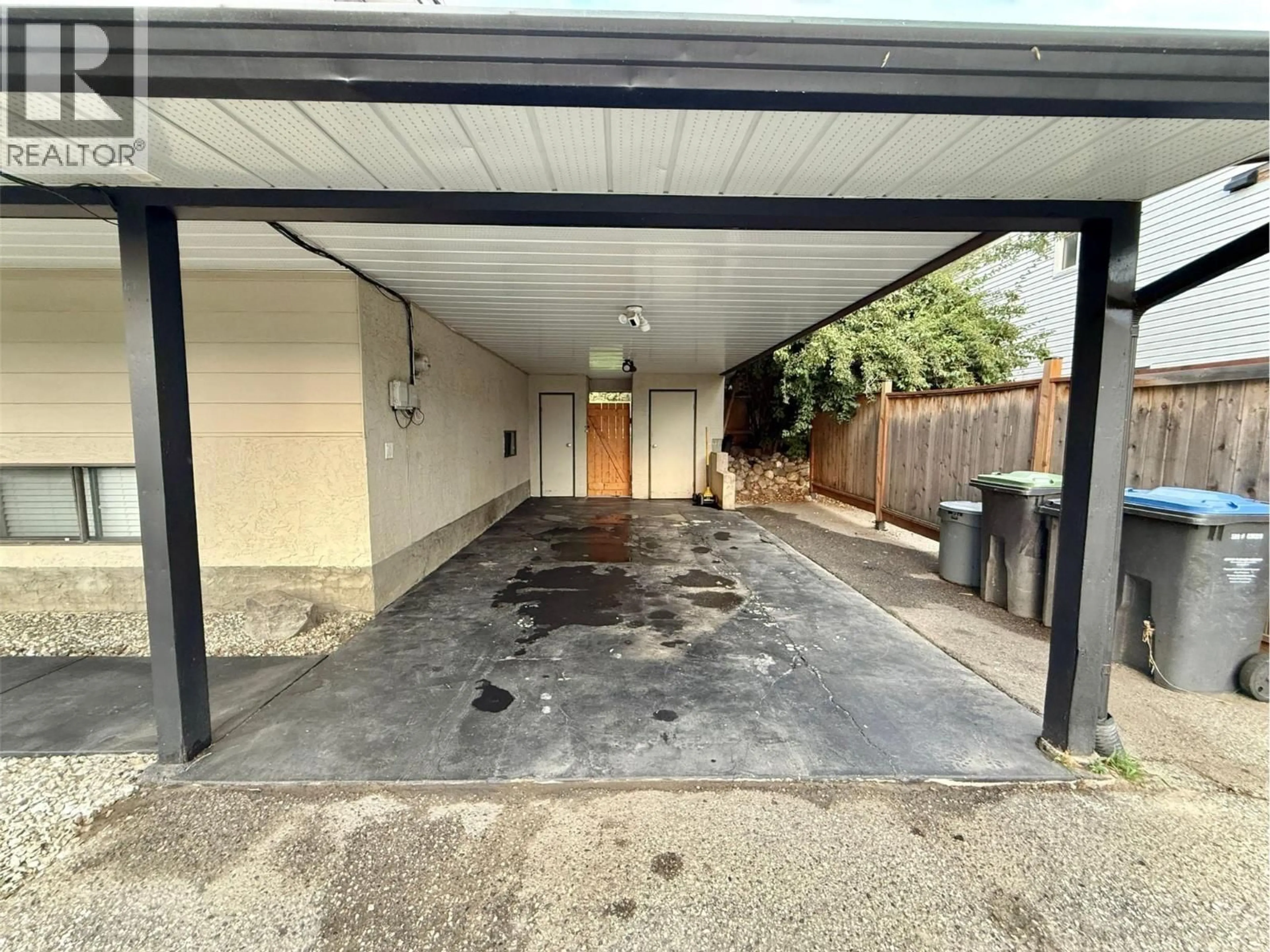 Indoor garage for 10769 SHERMAN DRIVE, Lake Country British Columbia V4V1W5