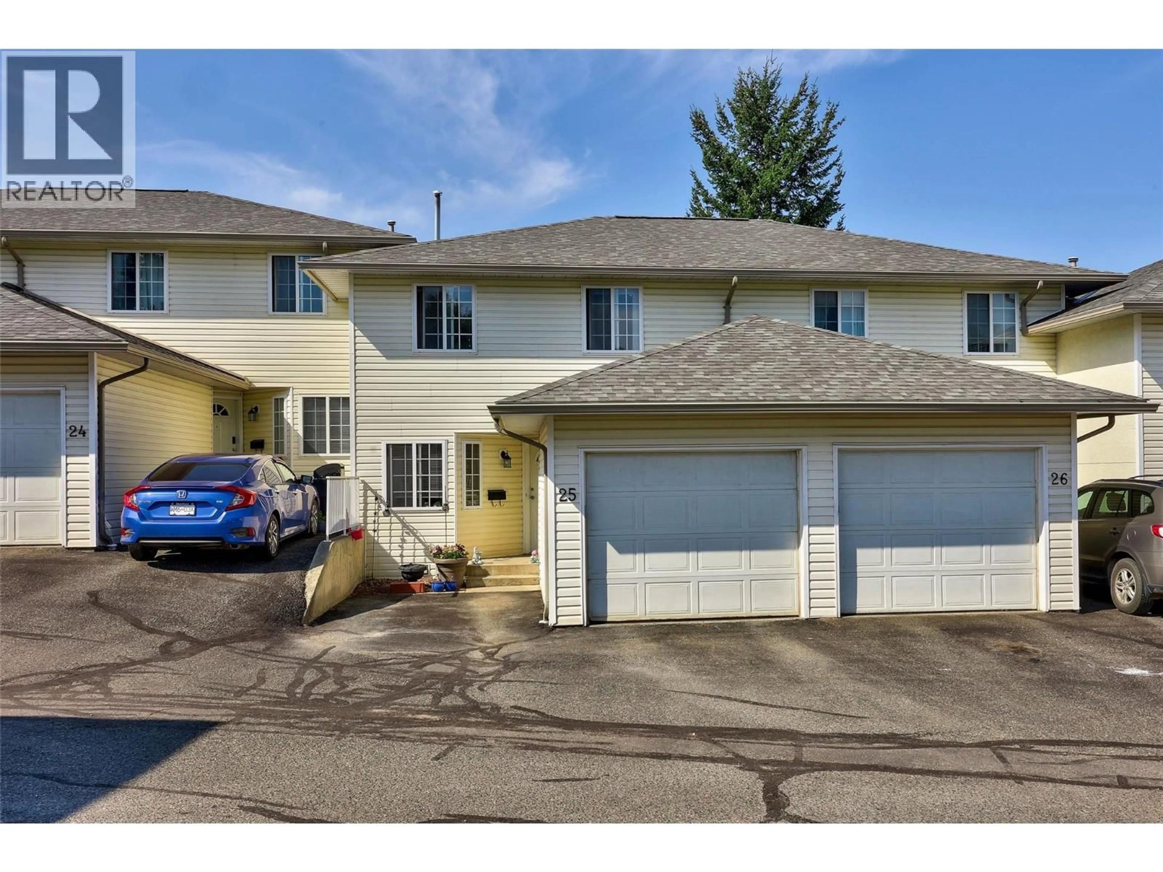 Indoor garage for 25 - 2020 ROBSON PLACE, Kamloops British Columbia V2E2N2