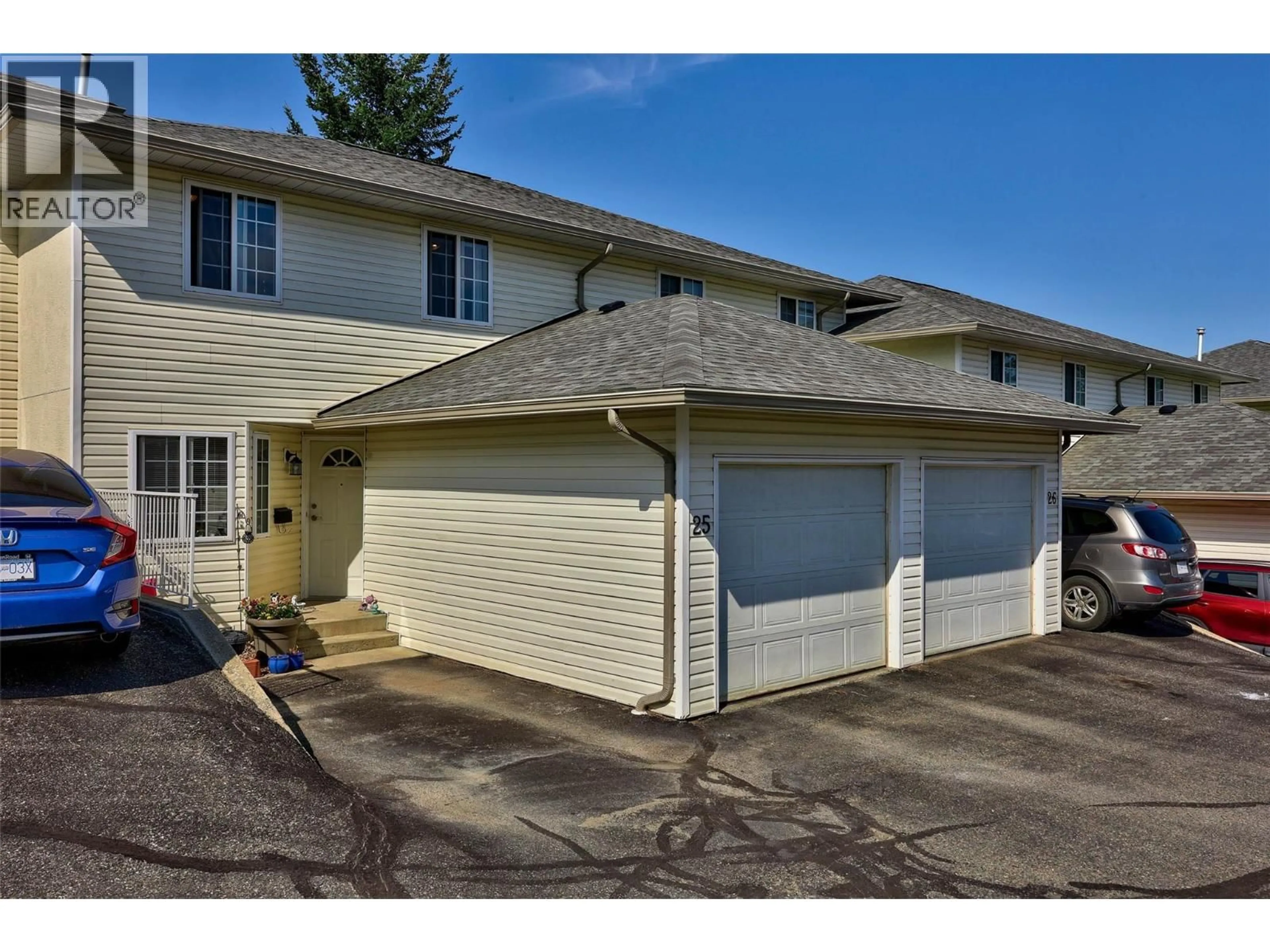 Indoor garage for 25 - 2020 ROBSON PLACE, Kamloops British Columbia V2E2N2