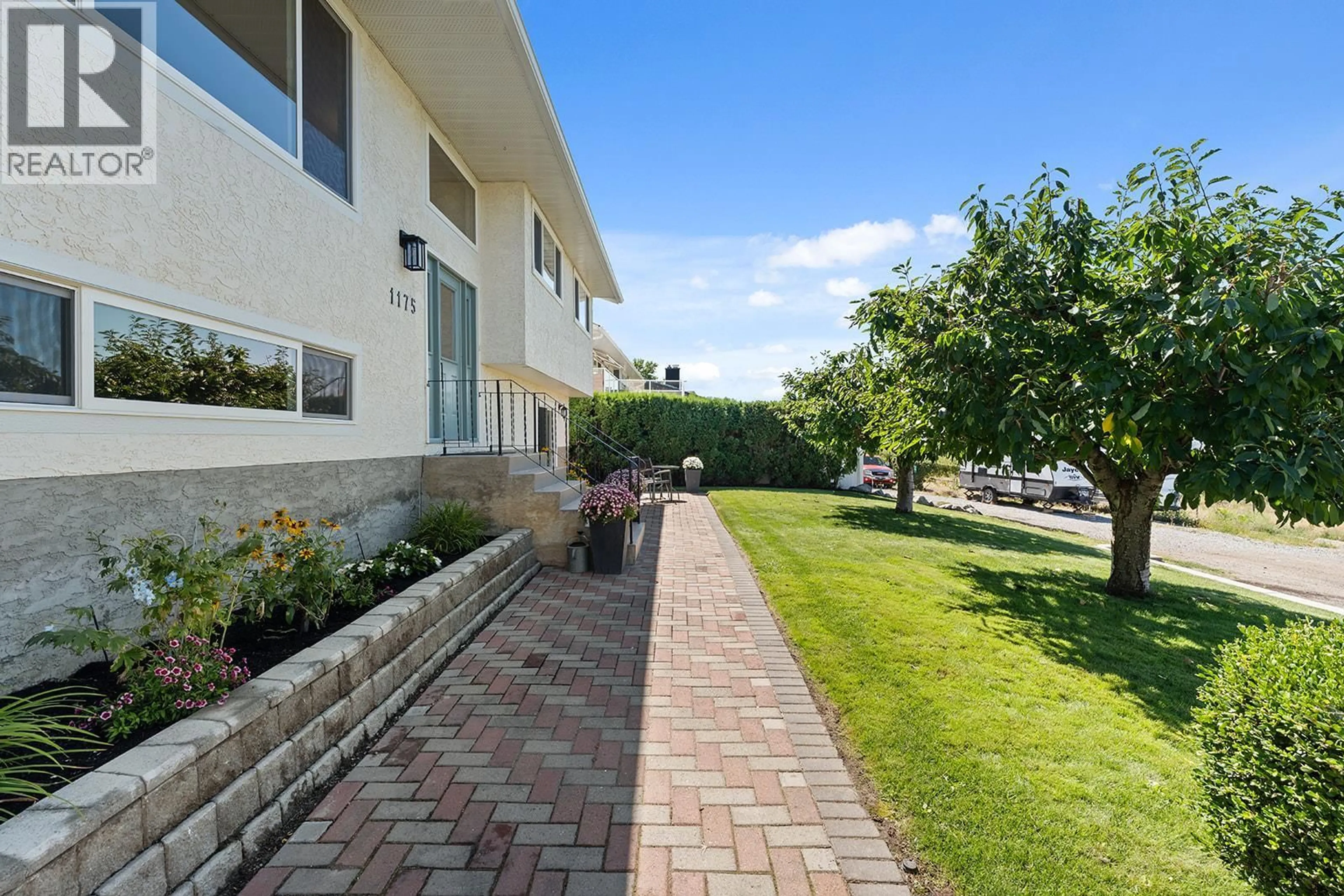Patio, street for 1175 HILLCREST ROAD, Kelowna British Columbia V1P1B7