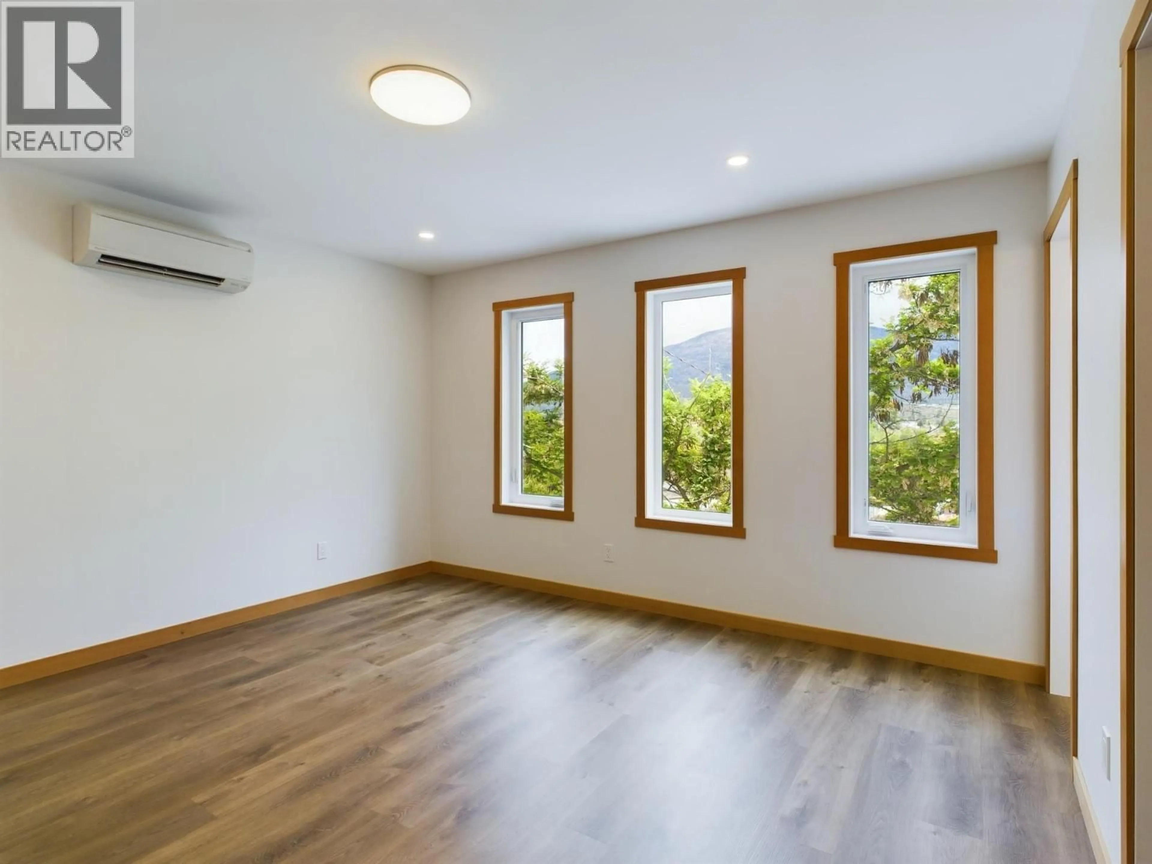 A pic of a room for 555 EARLE CRESCENT, Oliver British Columbia V0H1T0