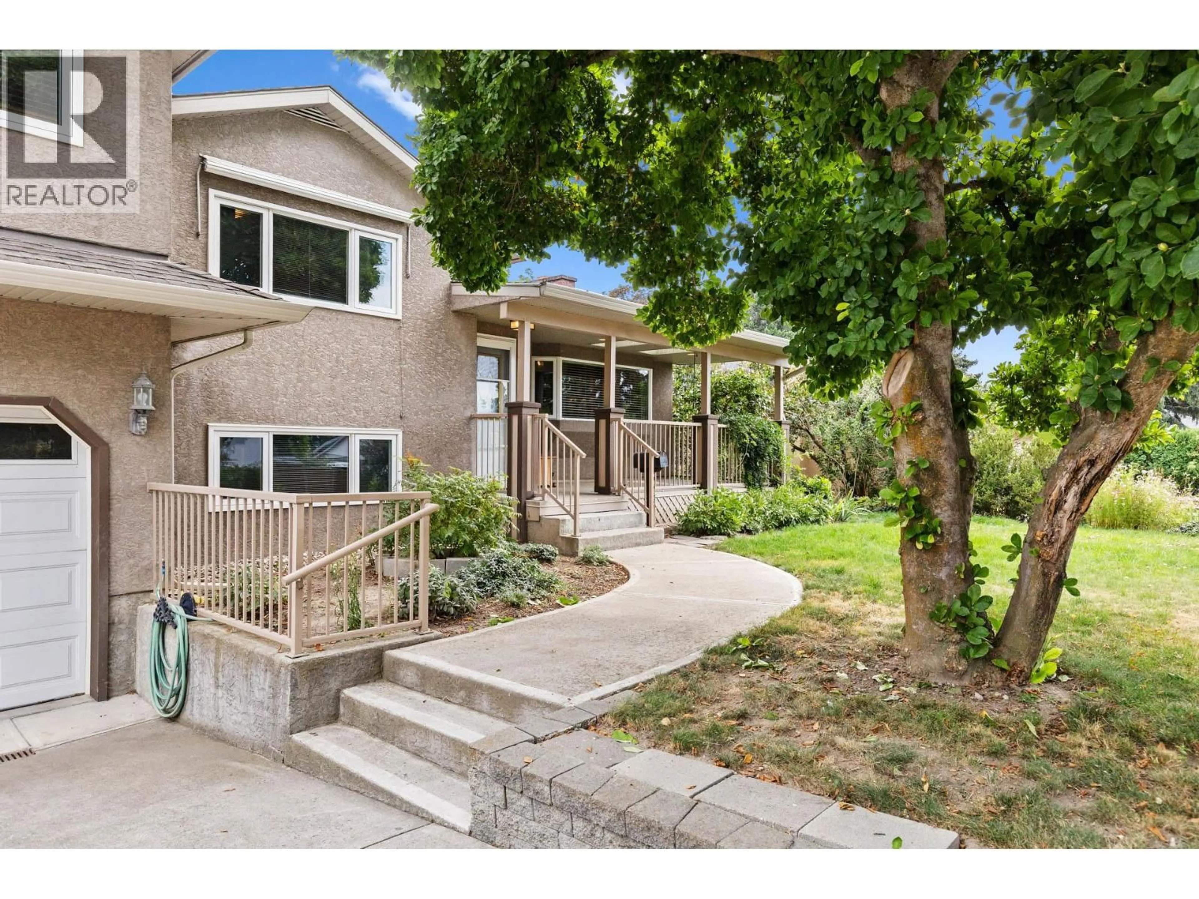 Unknown for 983 GLENGARRY STREET, Kelowna British Columbia V1Y4C7