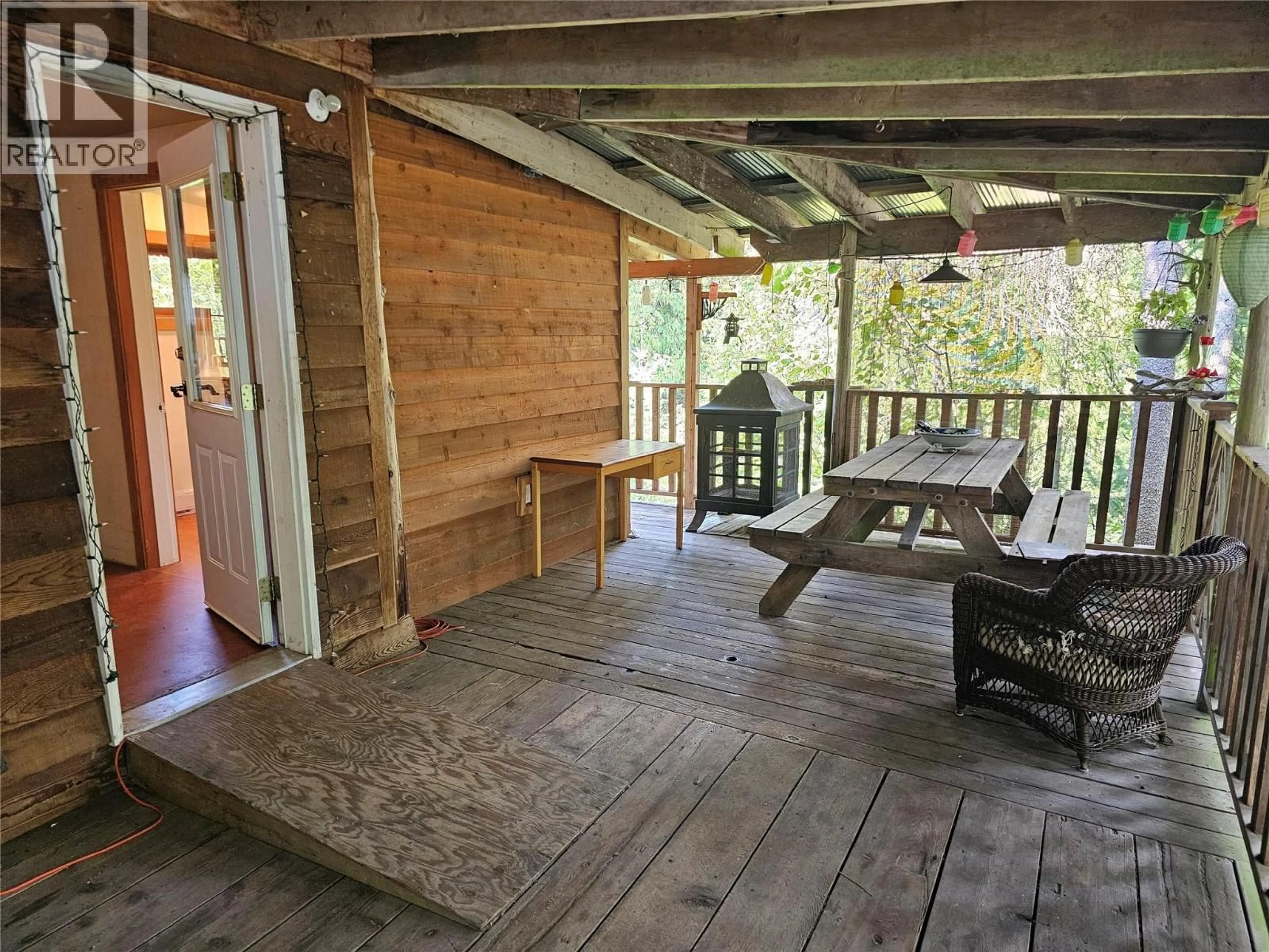 Patio, unknown for 7467 ST THOMAS ROAD, Winlaw British Columbia V0G2J0