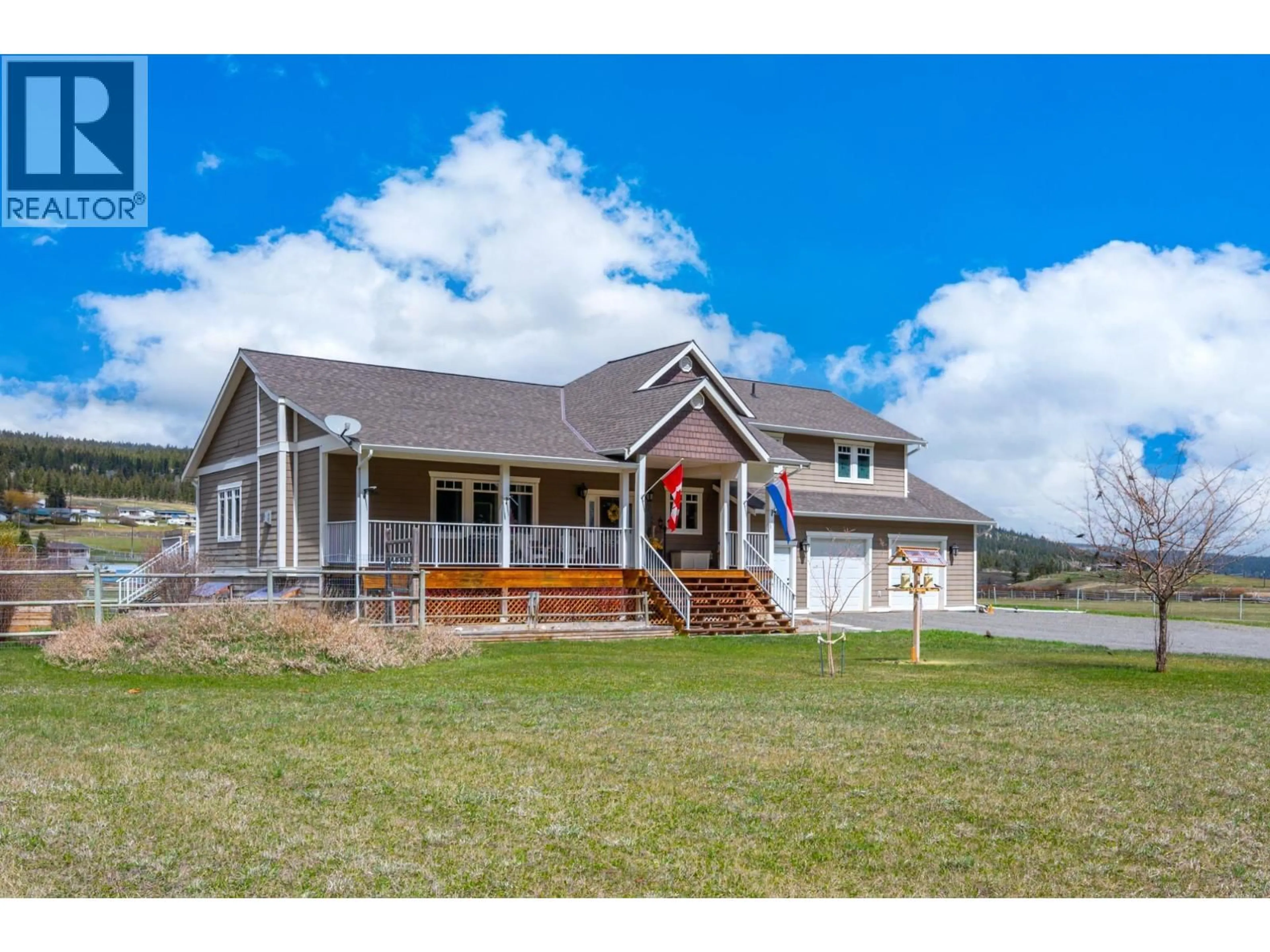 Home with vinyl exterior material, unknown for 661 LAGOON COURT ROAD, Clinton British Columbia V0K1K0