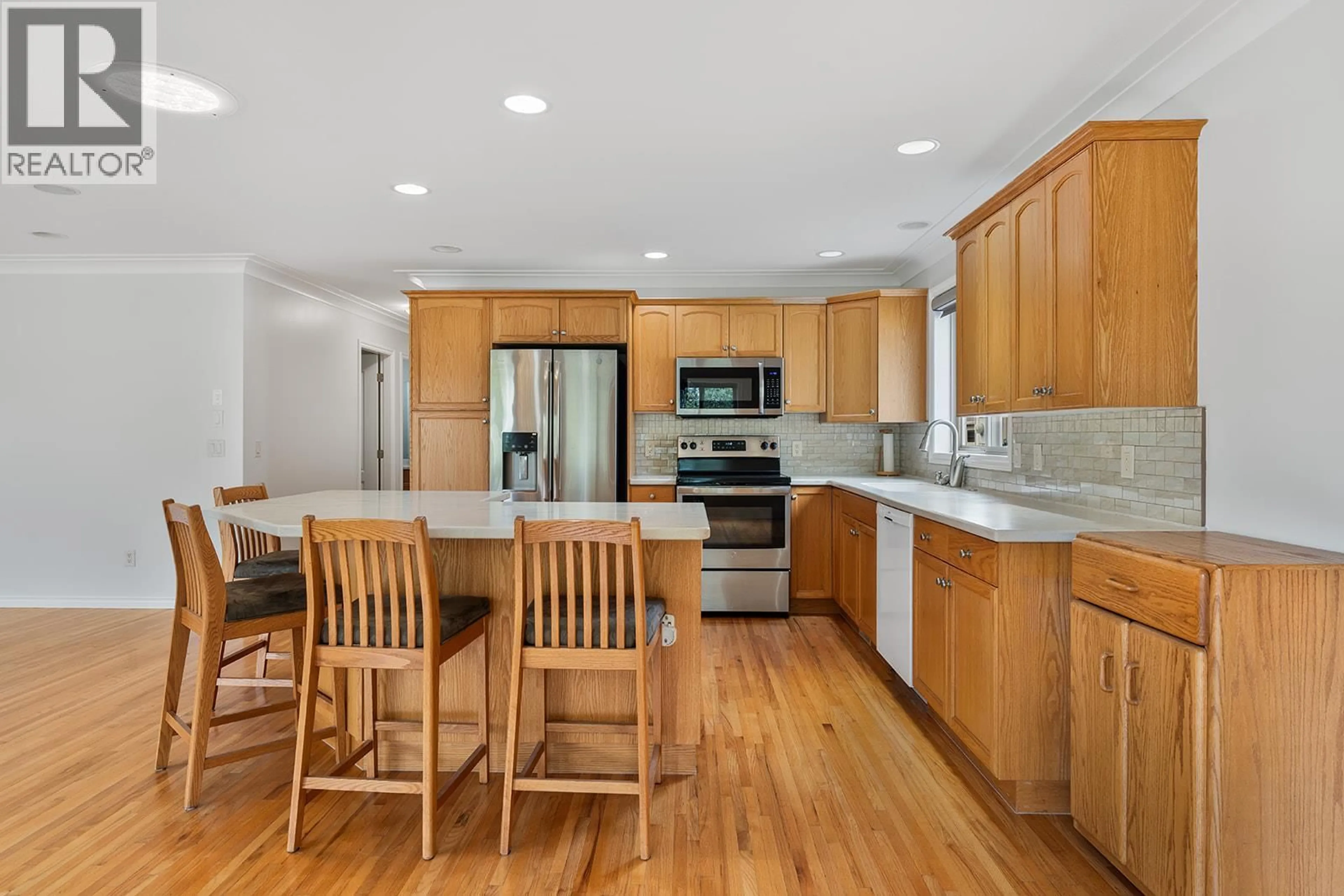 Open concept kitchen, unknown for 357 - 2365 STILLINGFLEET ROAD, Kelowna British Columbia V1W4X5