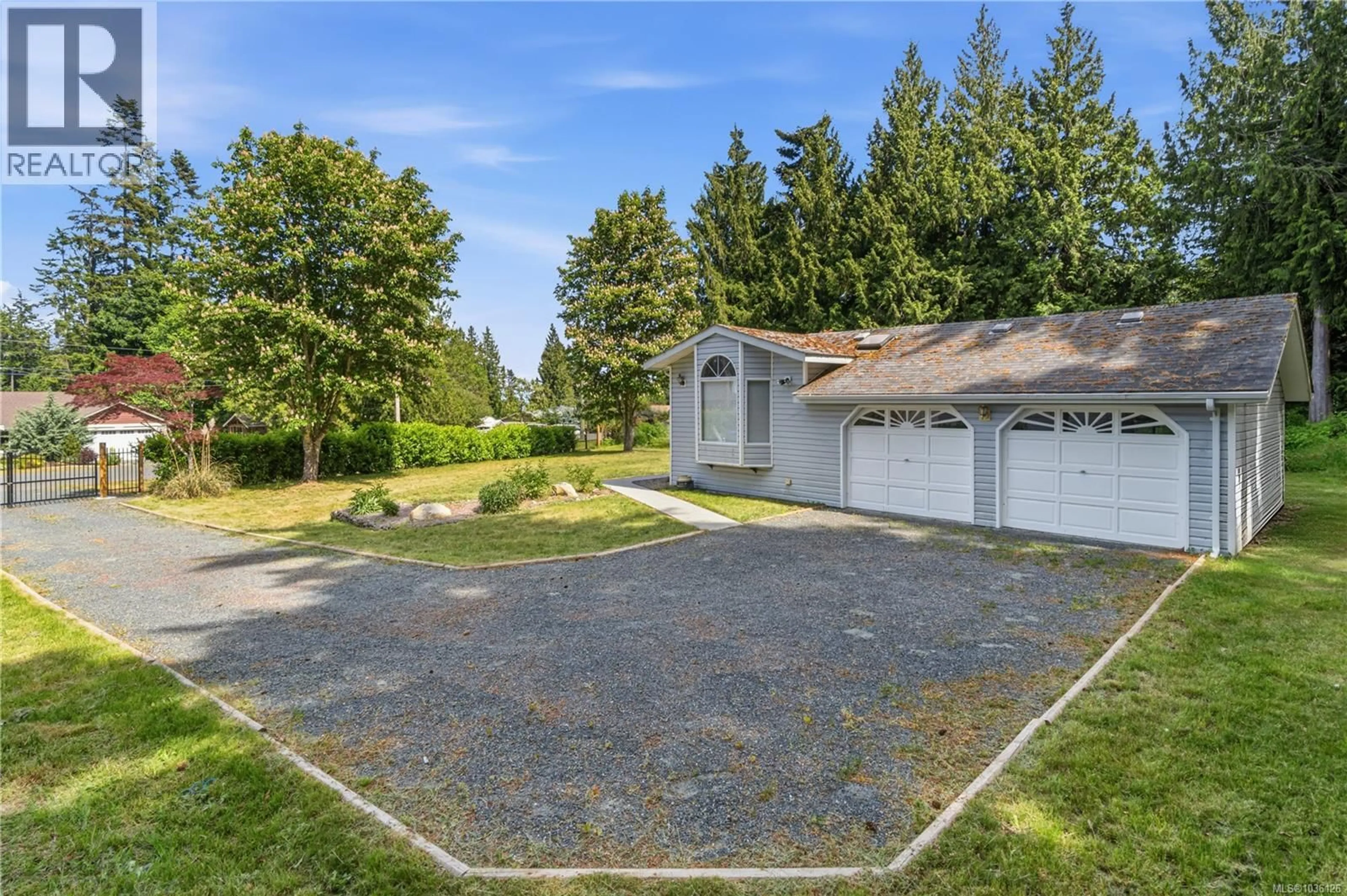 A pic from outside/outdoor area/front of a property/back of a property/a pic from drone, street for 4600 THOMPSON CLARKE DRIVE EAST, Bowser British Columbia V0R1G0