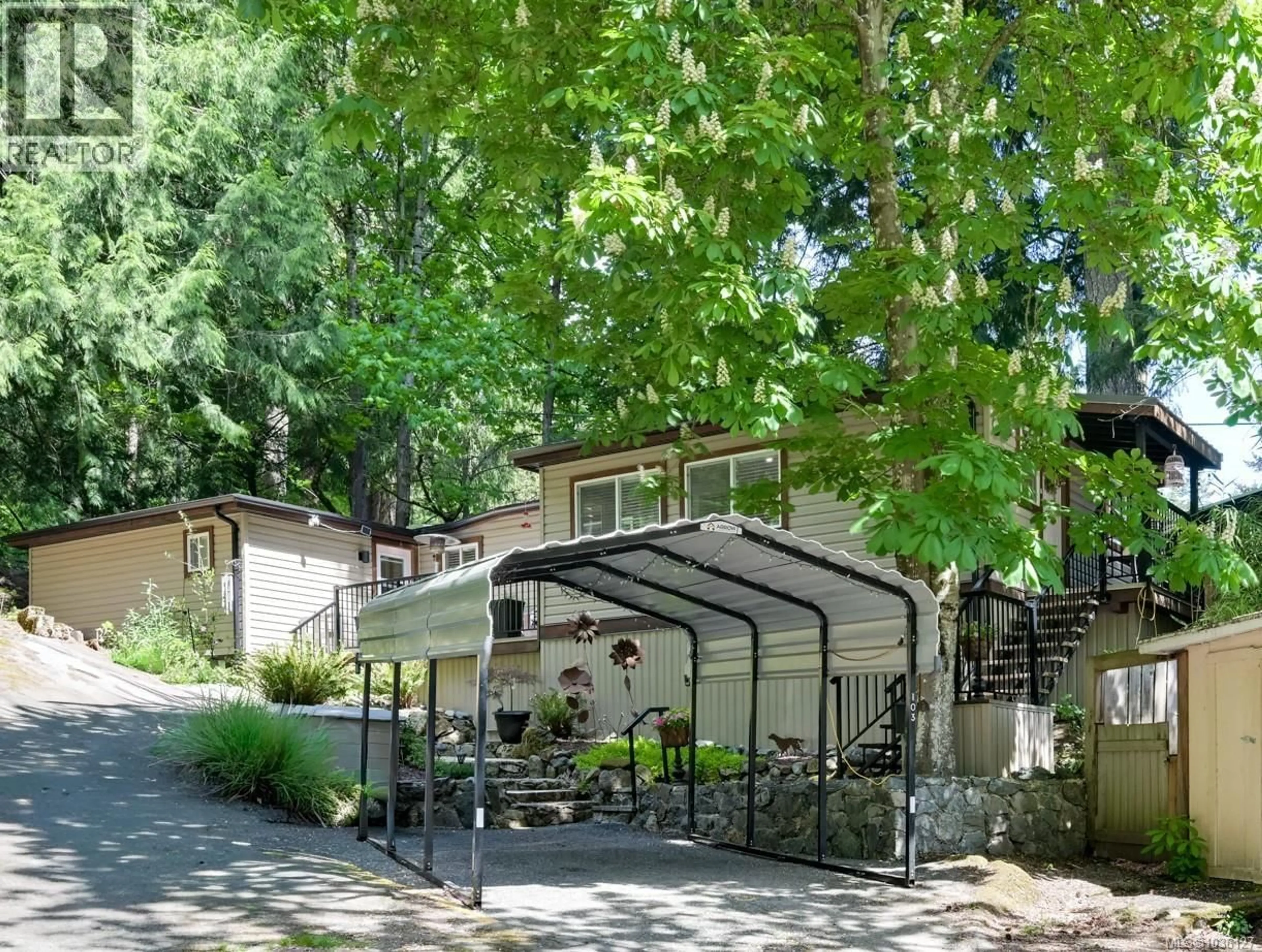 Patio, street for 103 - 2500 FLORENCE LAKE ROAD, Langford British Columbia V9B4H2
