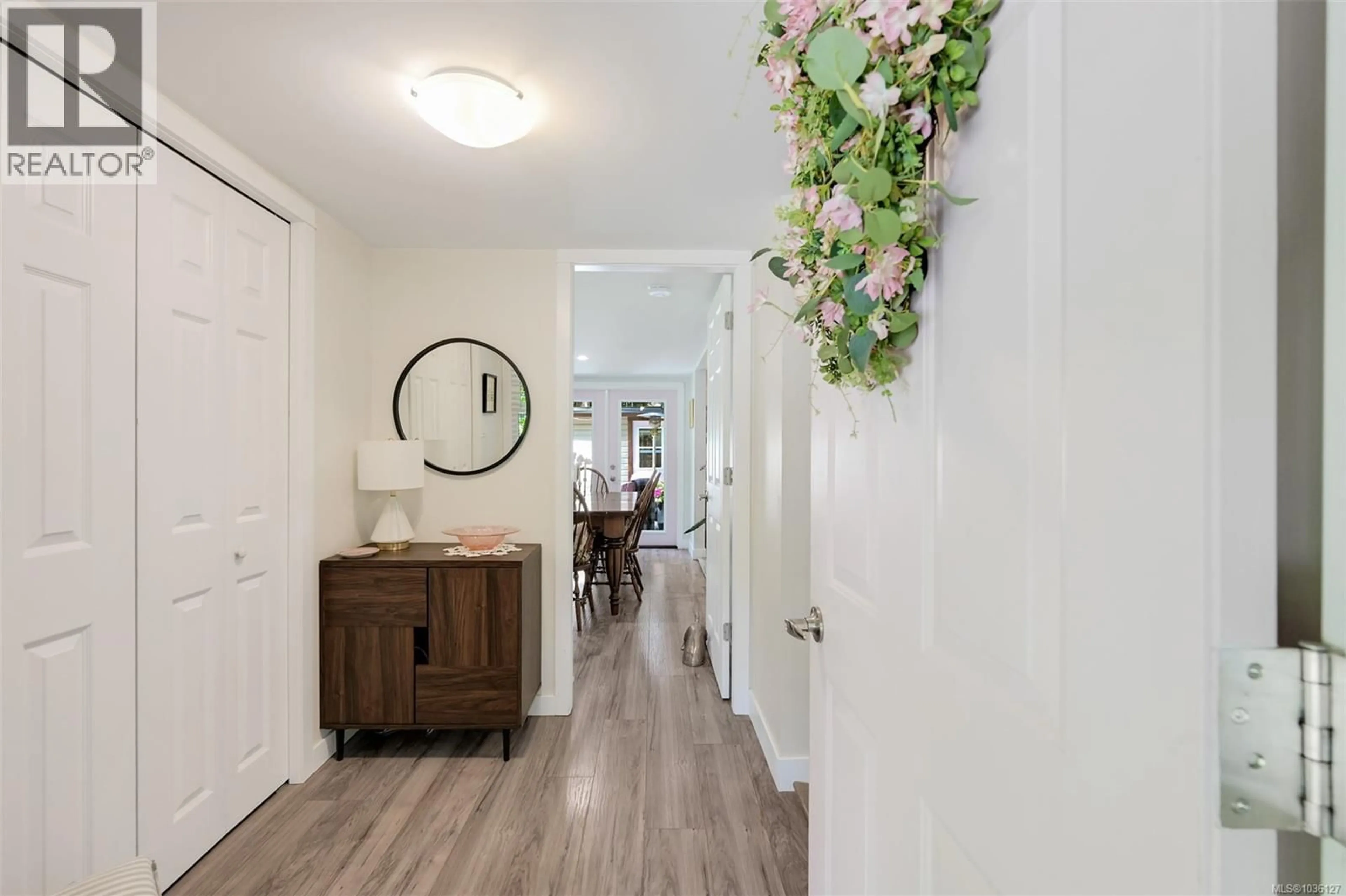 Indoor entryway for 103 - 2500 FLORENCE LAKE ROAD, Langford British Columbia V9B4H2
