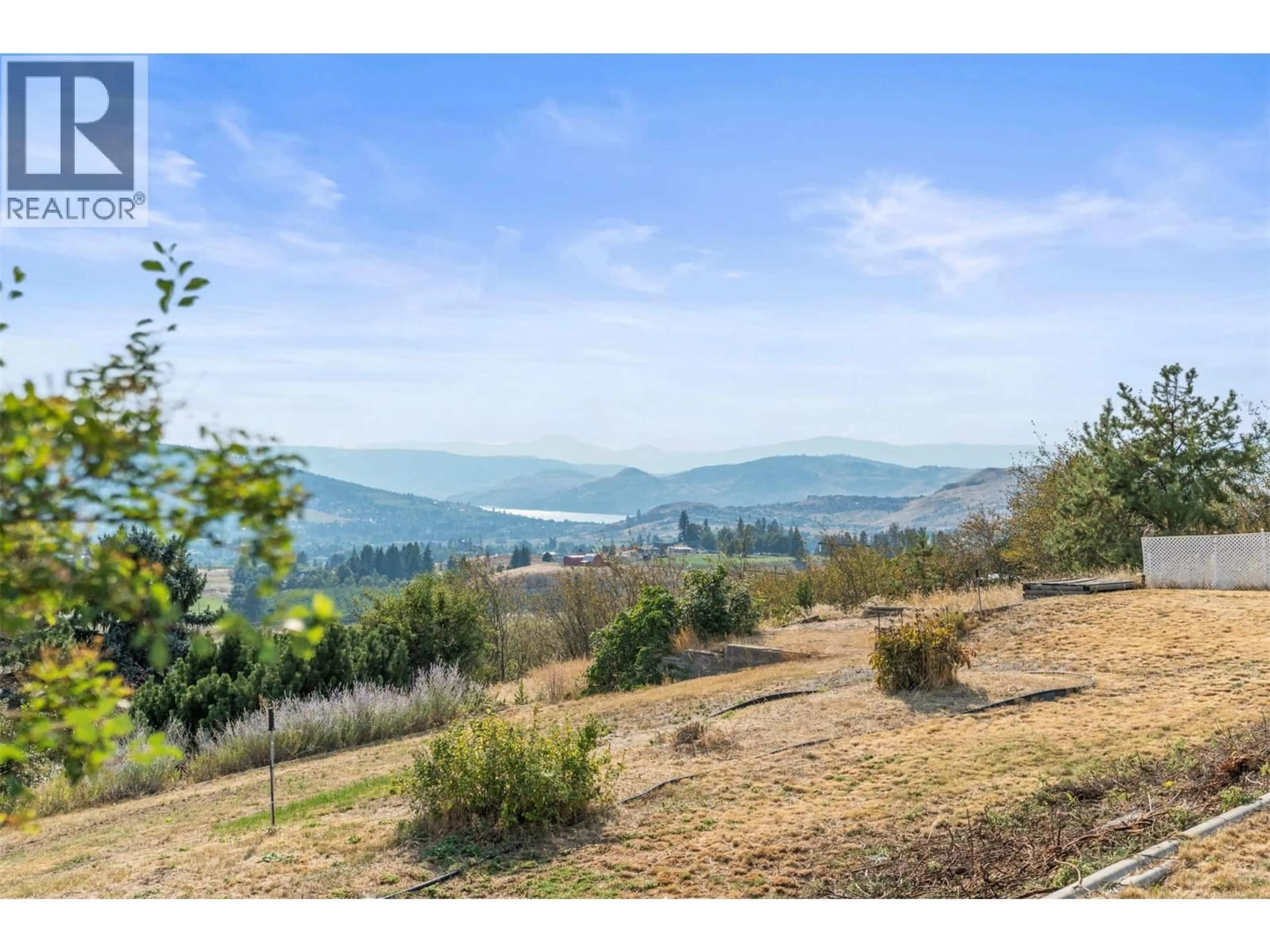 A pic from outside/outdoor area/front of a property/back of a property/a pic from drone, water/lake/river/ocean view for 308 CYPRESS DRIVE, Coldstream British Columbia V1B2Y1