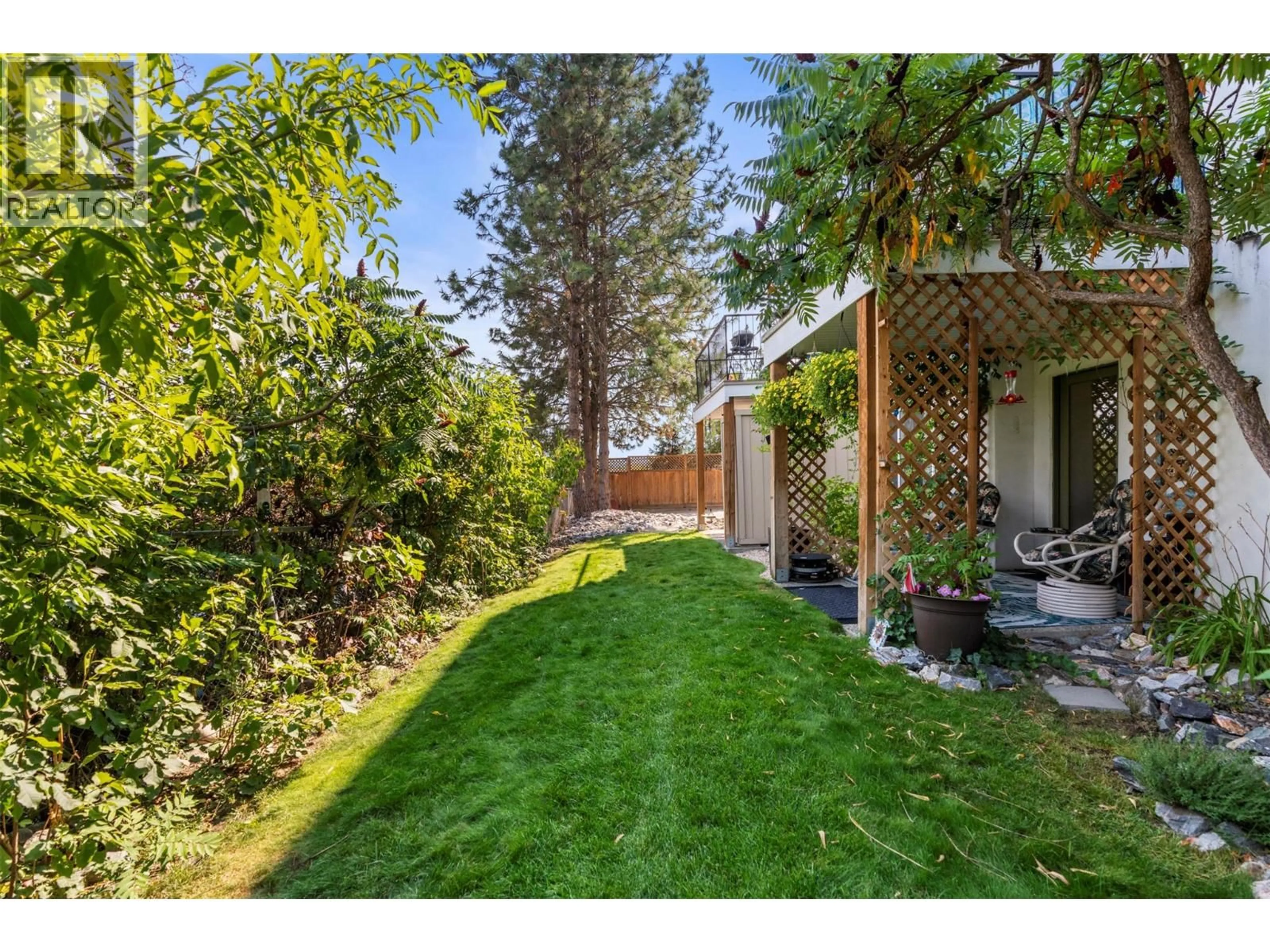 Patio, unknown for 2 - 3901 35 AVENUE, Vernon British Columbia V1T2V1