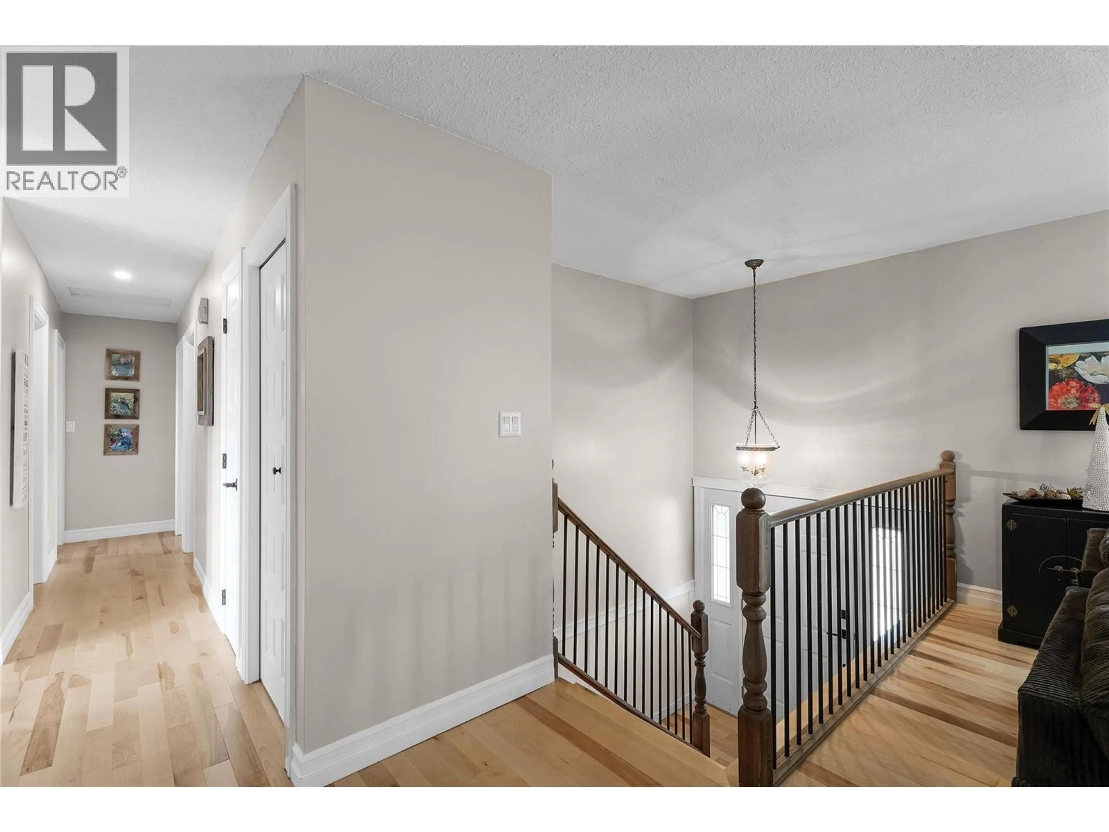 Indoor entryway for 2176 BLACKWELL AVENUE, Merritt British Columbia V1K1J8