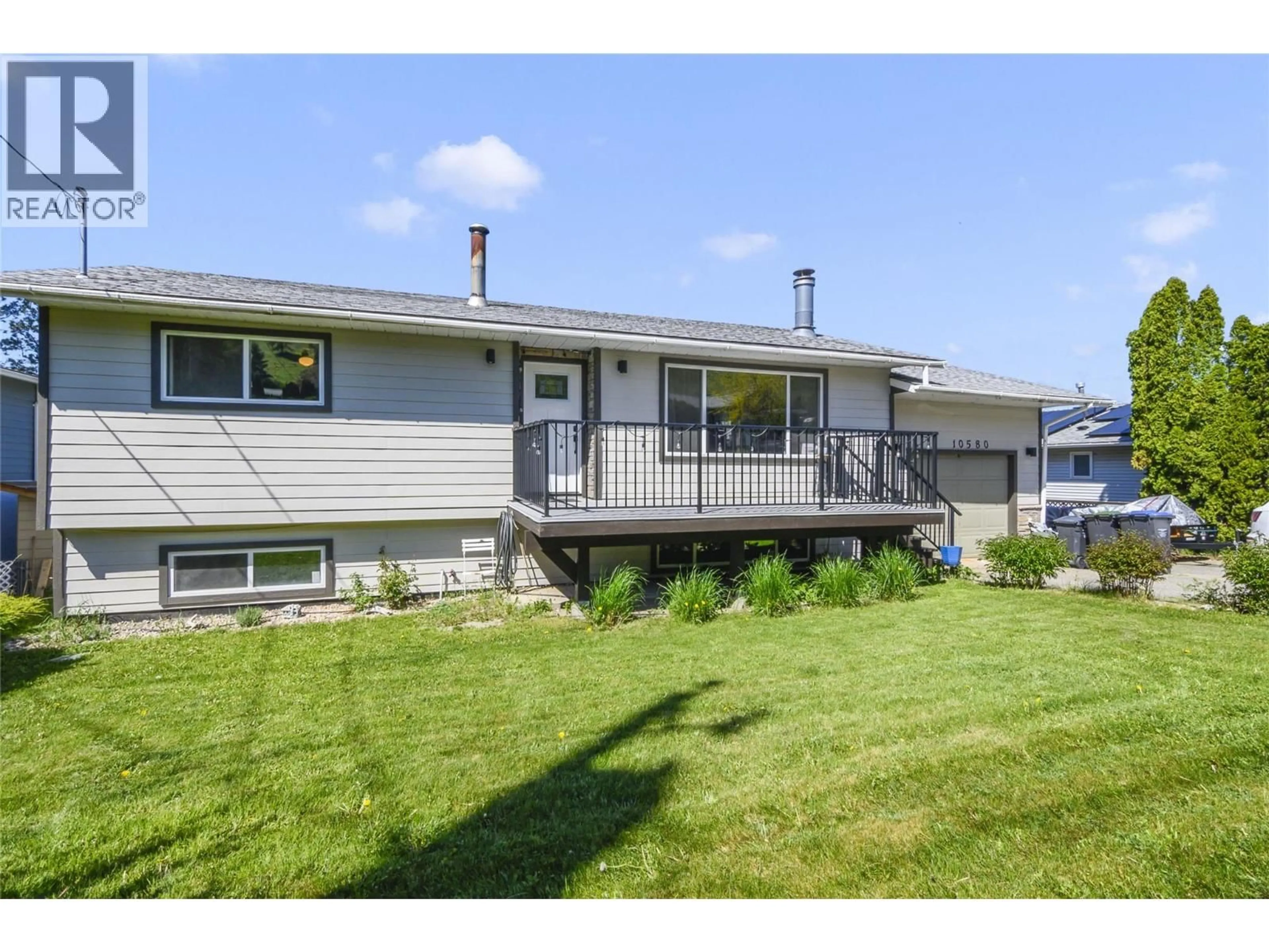 Home with vinyl exterior material, street for 10580 TERESA ROAD, Lake Country British Columbia V4V1V1