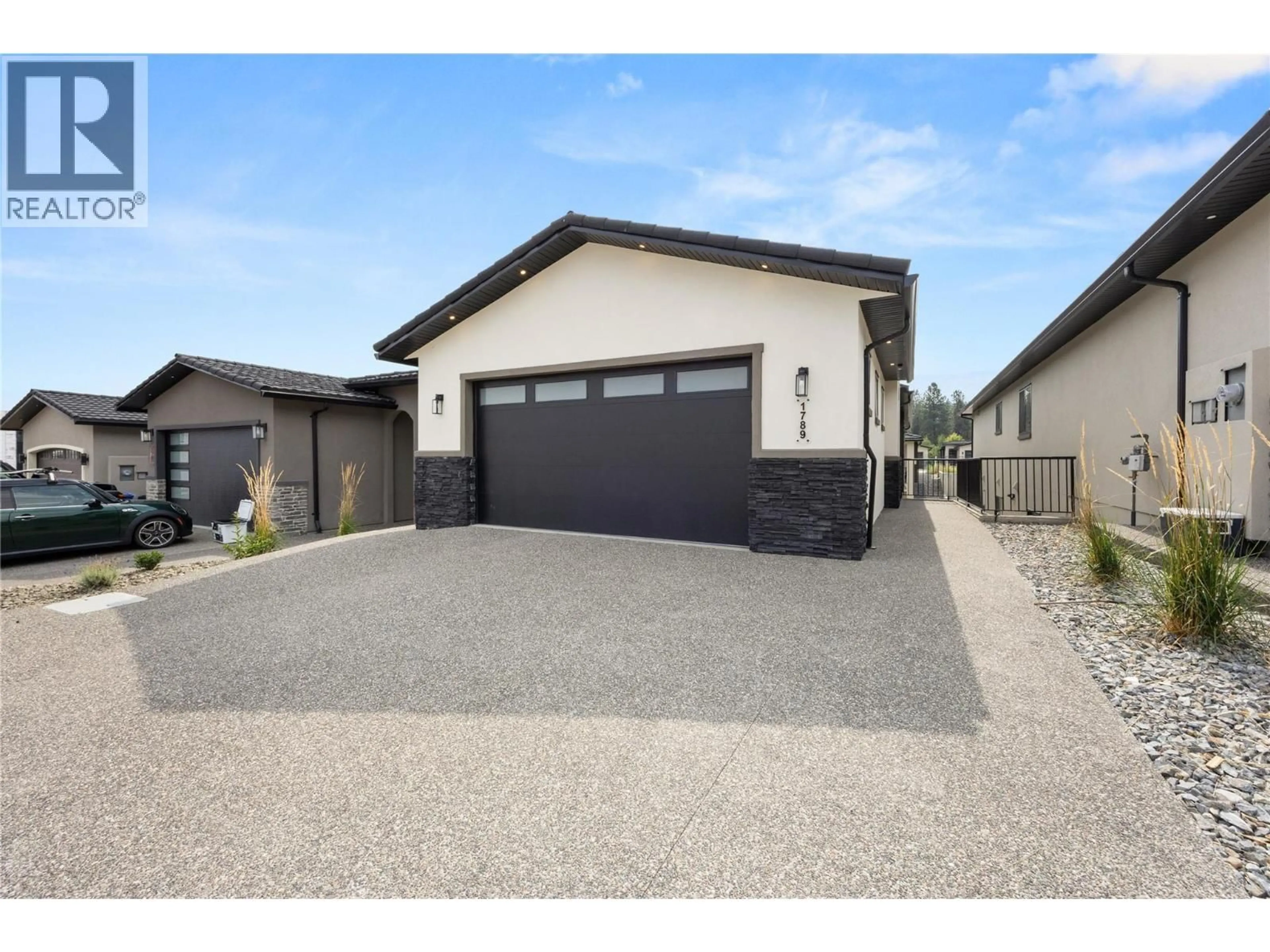 Unknown for 1789 VIEWPOINT DRIVE, Kelowna British Columbia V1Z4E1