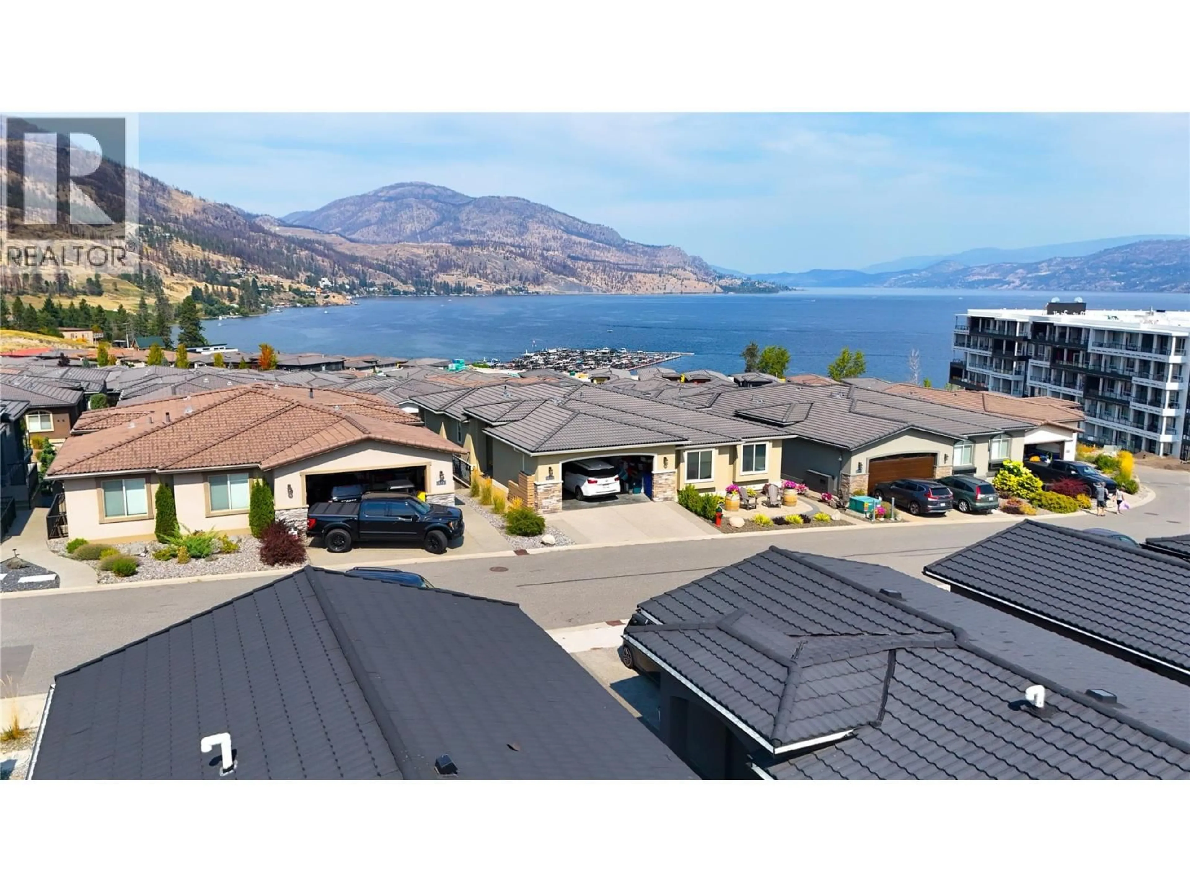 A pic from outside/outdoor area/front of a property/back of a property/a pic from drone, water/lake/river/ocean view for 1789 VIEWPOINT DRIVE, Kelowna British Columbia V1Z4E1