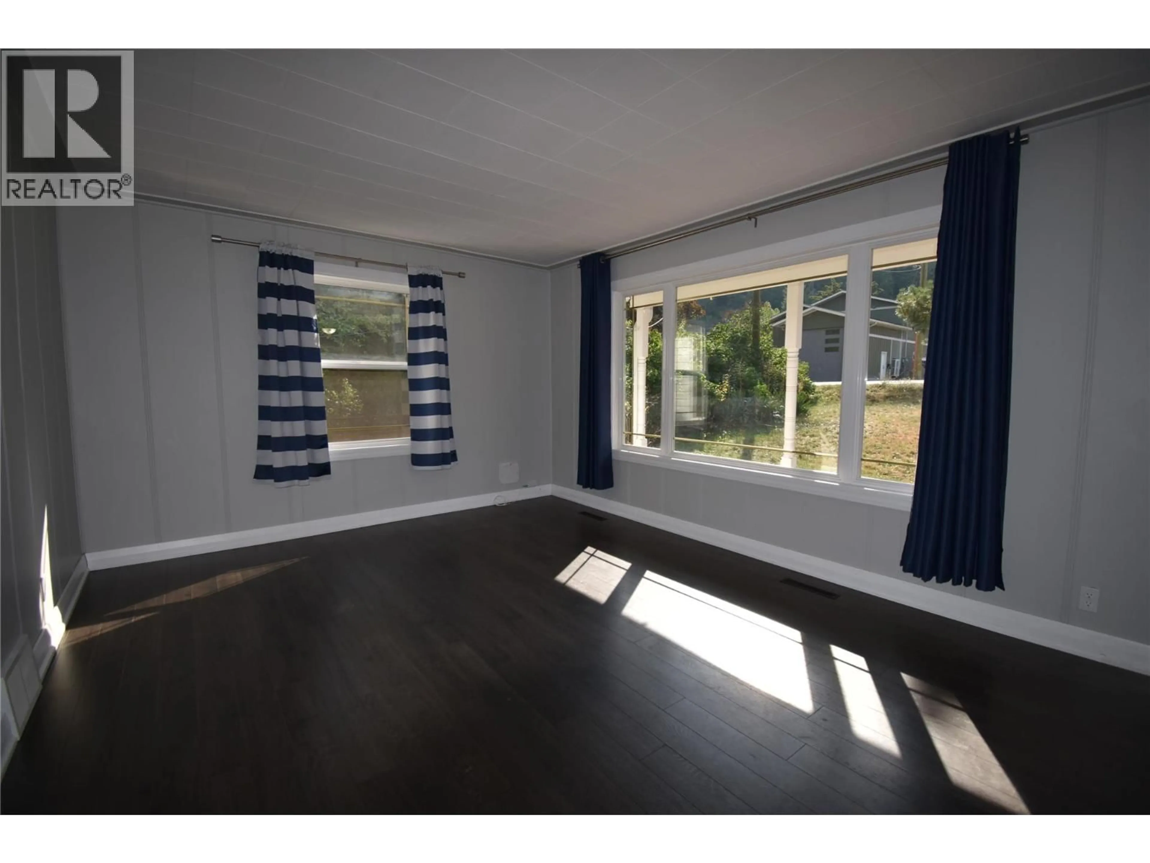 A pic of a room for 2637 10TH AVENUE, Castlegar British Columbia V1N3A4